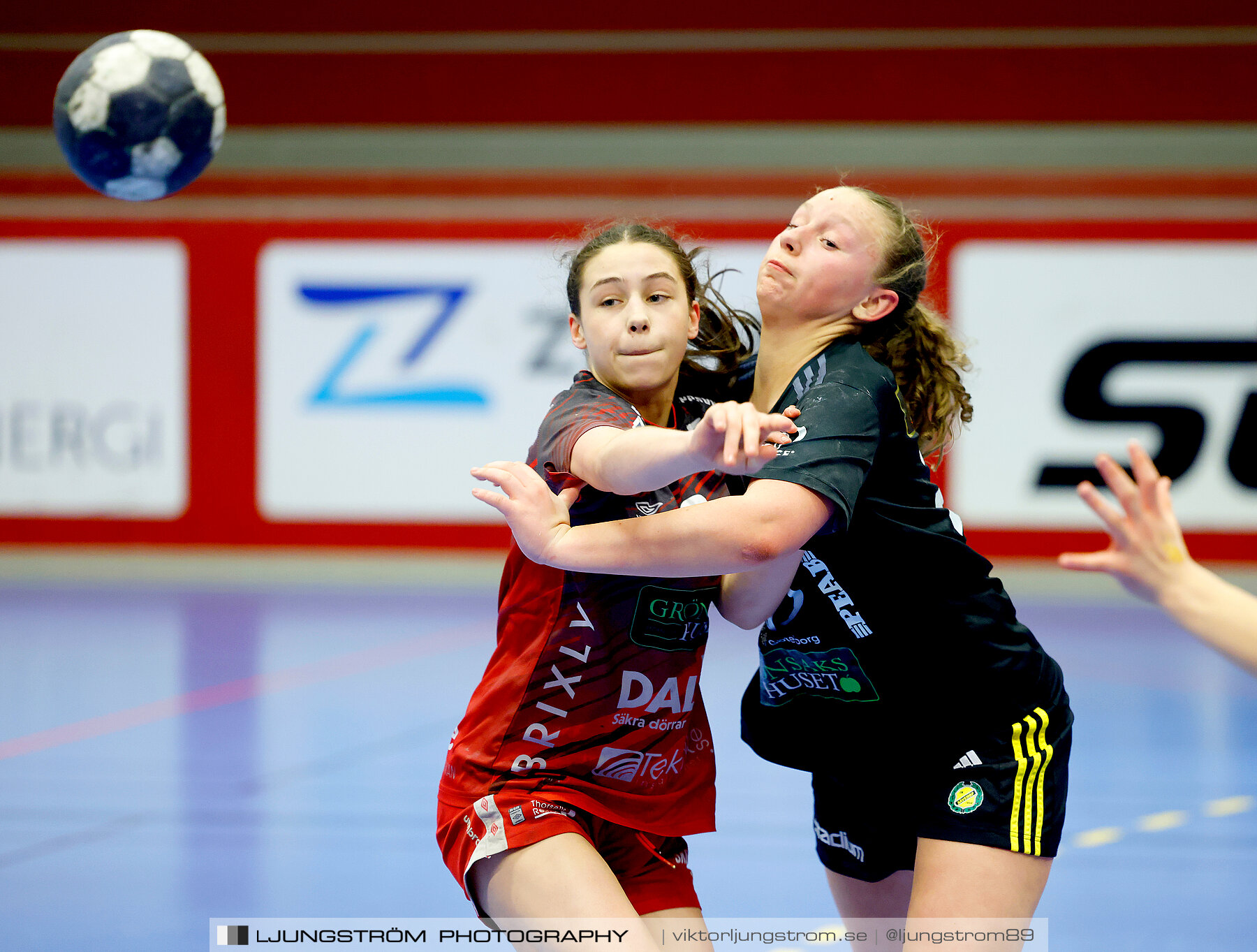 Skövde HF F19-IK Sävehof 2 F19 25-24,dam,Skövde Idrottshall,Skövde,Sverige,Handboll,,2024,334286