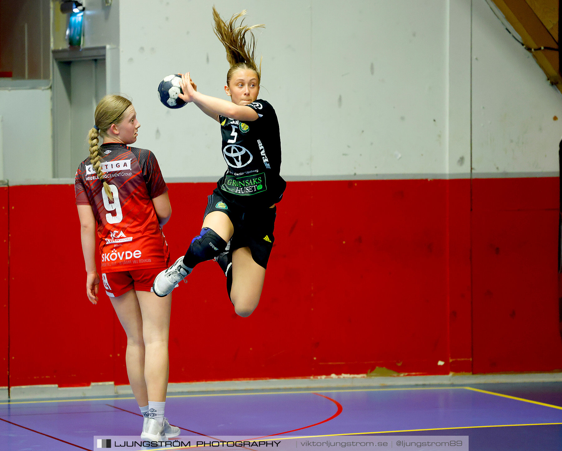 Skövde HF F19-IK Sävehof 2 F19 25-24,dam,Skövde Idrottshall,Skövde,Sverige,Handboll,,2024,334375