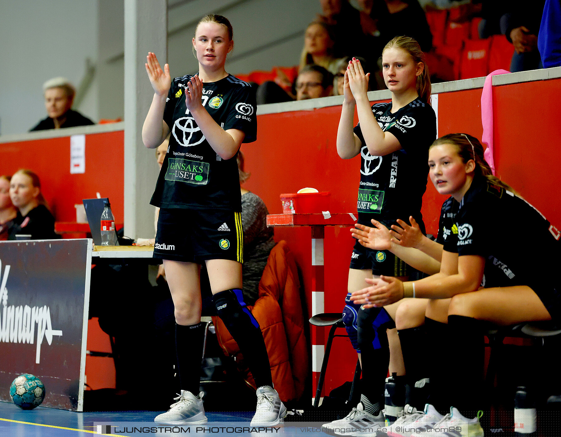 Skövde HF F19-IK Sävehof 2 F19 25-24,dam,Skövde Idrottshall,Skövde,Sverige,Handboll,,2024,334397