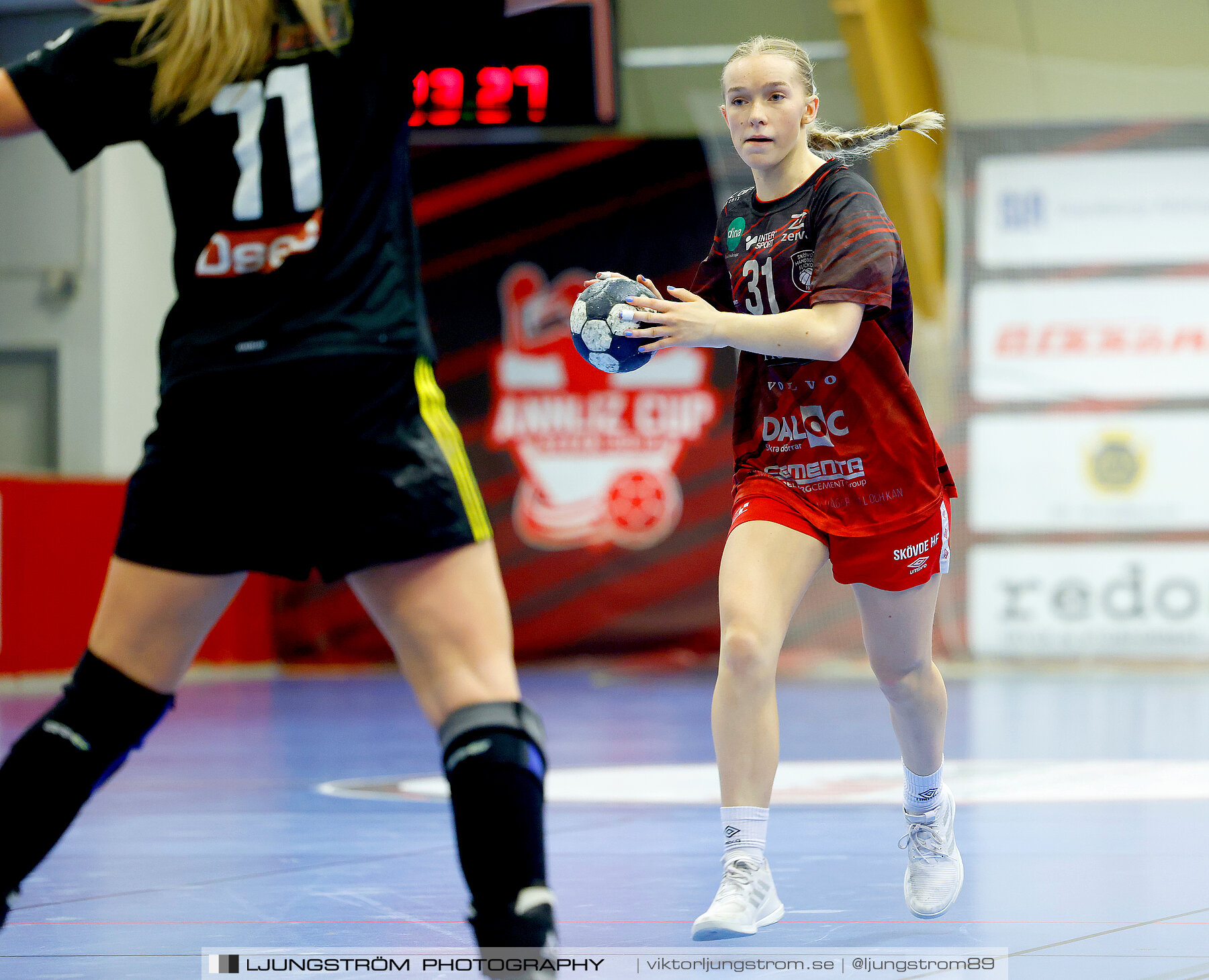 Skövde HF F19-IK Sävehof 2 F19 25-24,dam,Skövde Idrottshall,Skövde,Sverige,Handboll,,2024,334412