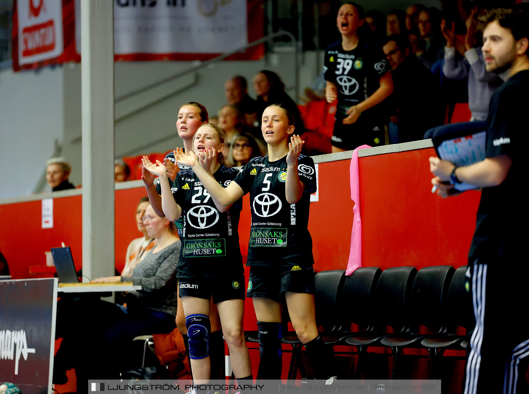 Skövde HF F19-IK Sävehof 2 F19 25-24,dam,Skövde Idrottshall,Skövde,Sverige,Handboll,,2024,334420