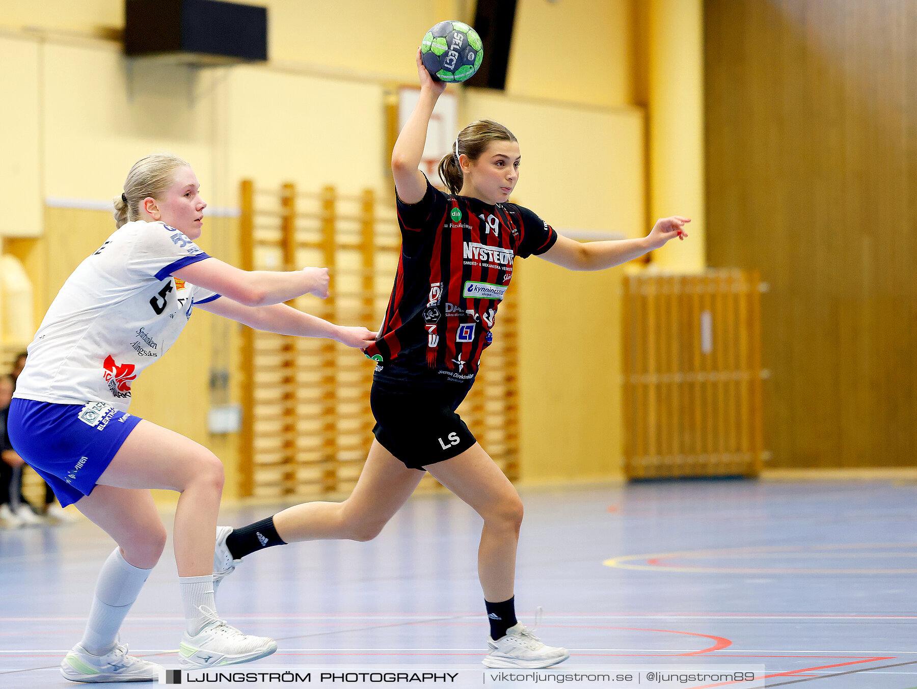 HK Country-HP Alingsås Kval till division 2 1/2 22-35,dam,Arena Skövde,Skövde,Sverige,Handboll,,2024,335047