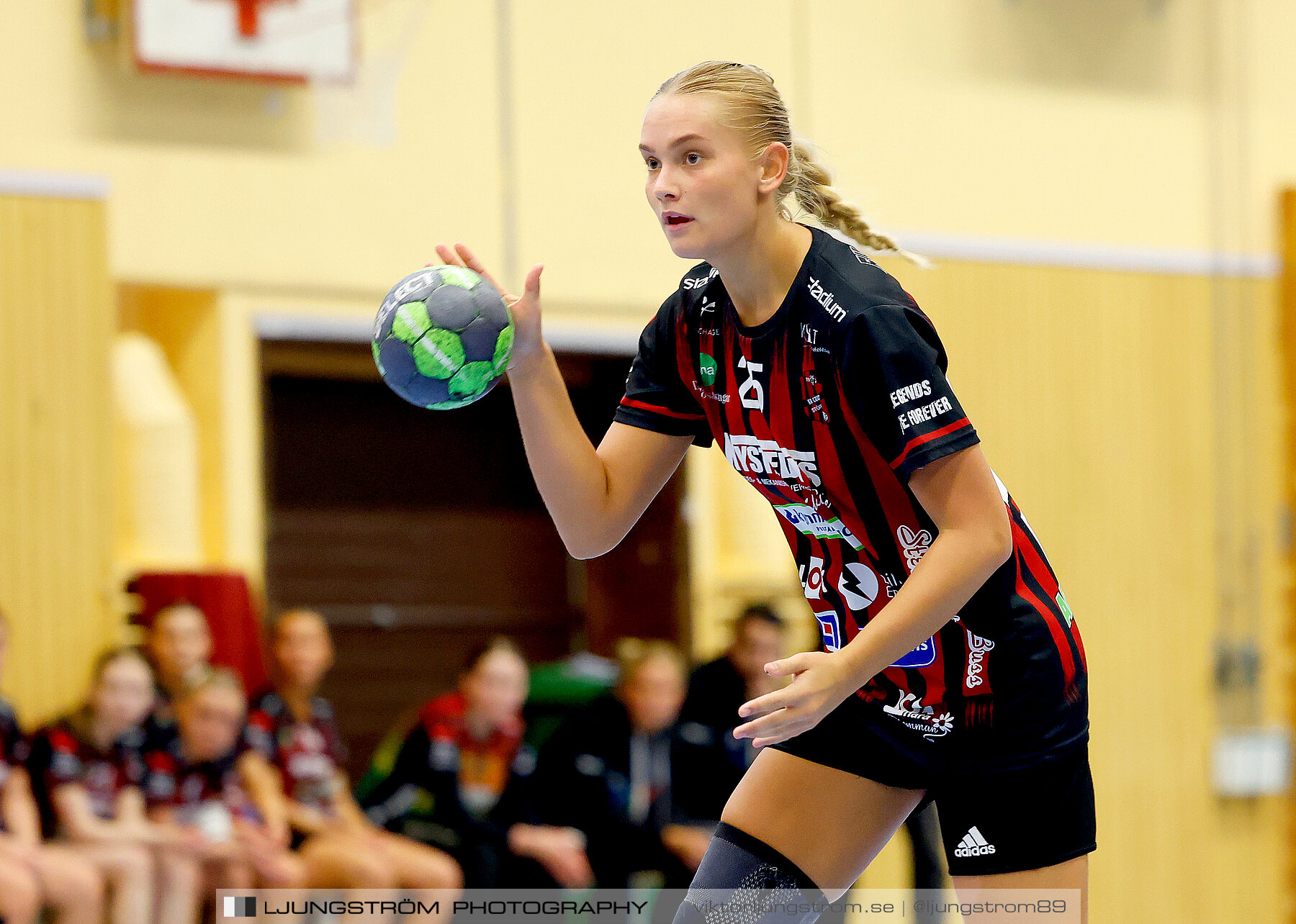 HK Country-HP Alingsås Kval till division 2 1/2 22-35,dam,Arena Skövde,Skövde,Sverige,Handboll,,2024,335056