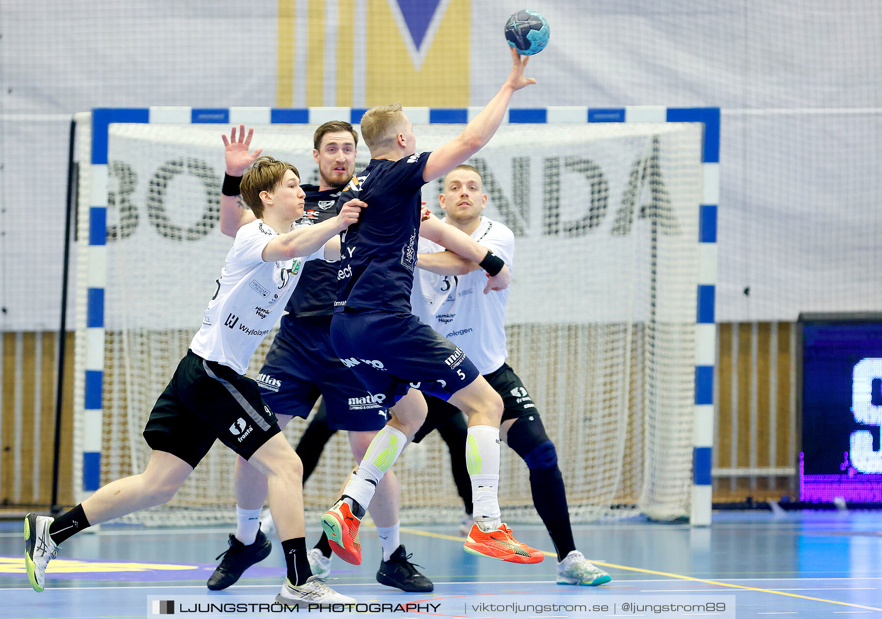 IFK Skövde HK-Önnereds HK 1/4-final 1 28-27,herr,Arena Skövde,Skövde,Sverige,Handboll,,2024,335472
