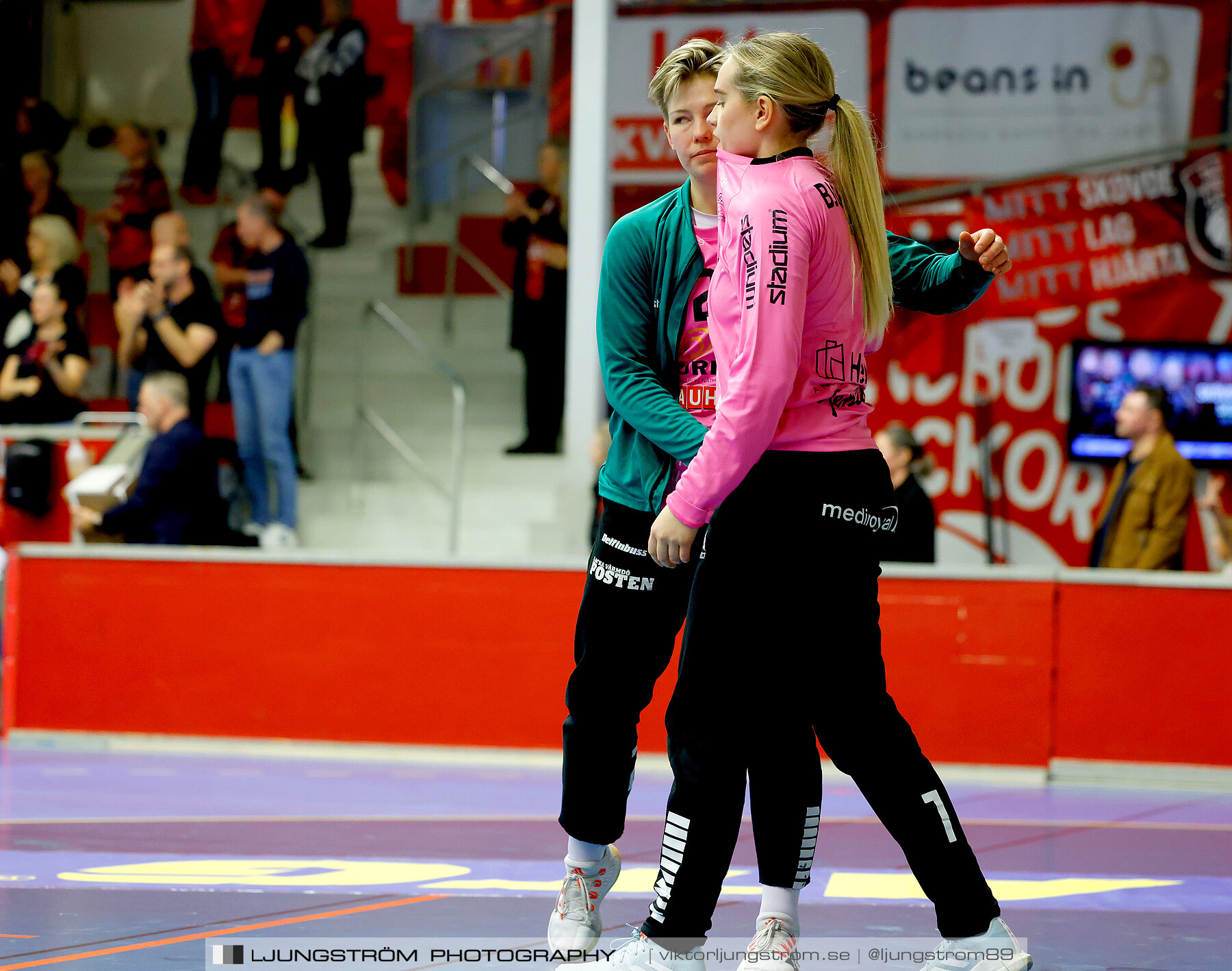 Skövde HF-Skuru IK 1/4-final 2 31-21,dam,Skövde Idrottshall,Skövde,Sverige,Handboll,,2024,336179