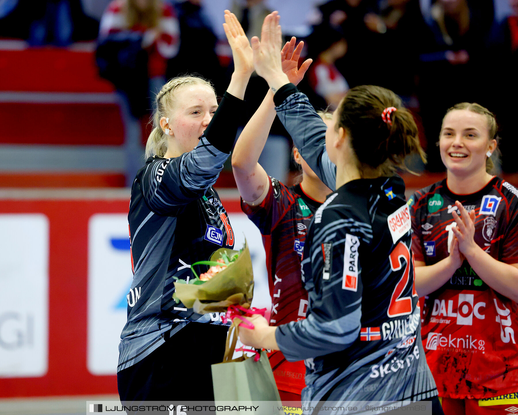 Skövde HF-Skuru IK 1/4-final 2 31-21,dam,Skövde Idrottshall,Skövde,Sverige,Handboll,,2024,336201