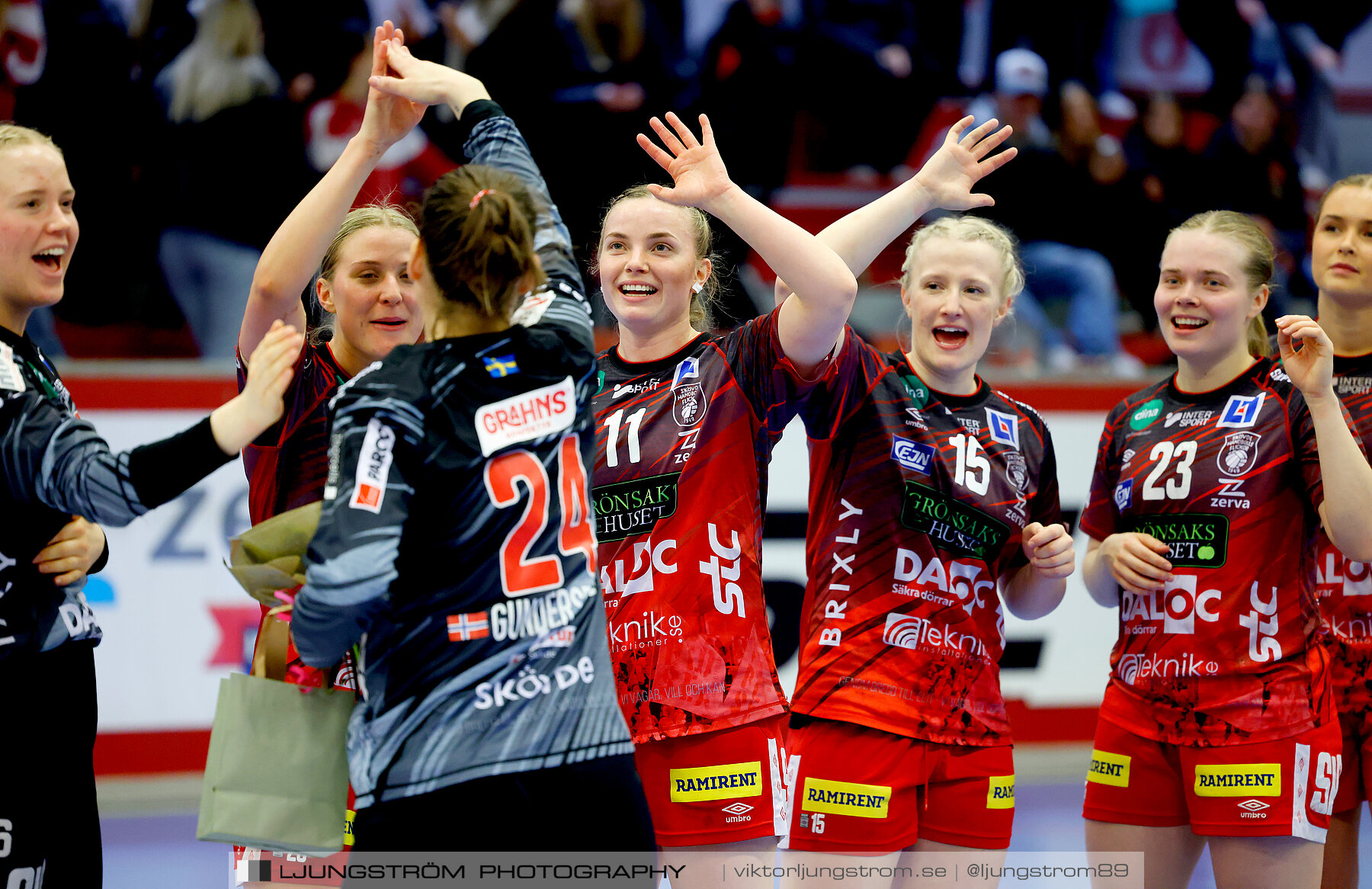 Skövde HF-Skuru IK 1/4-final 2 31-21,dam,Skövde Idrottshall,Skövde,Sverige,Handboll,,2024,336202