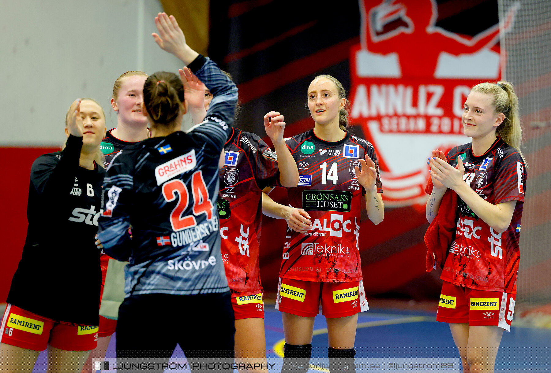 Skövde HF-Skuru IK 1/4-final 2 31-21,dam,Skövde Idrottshall,Skövde,Sverige,Handboll,,2024,336207