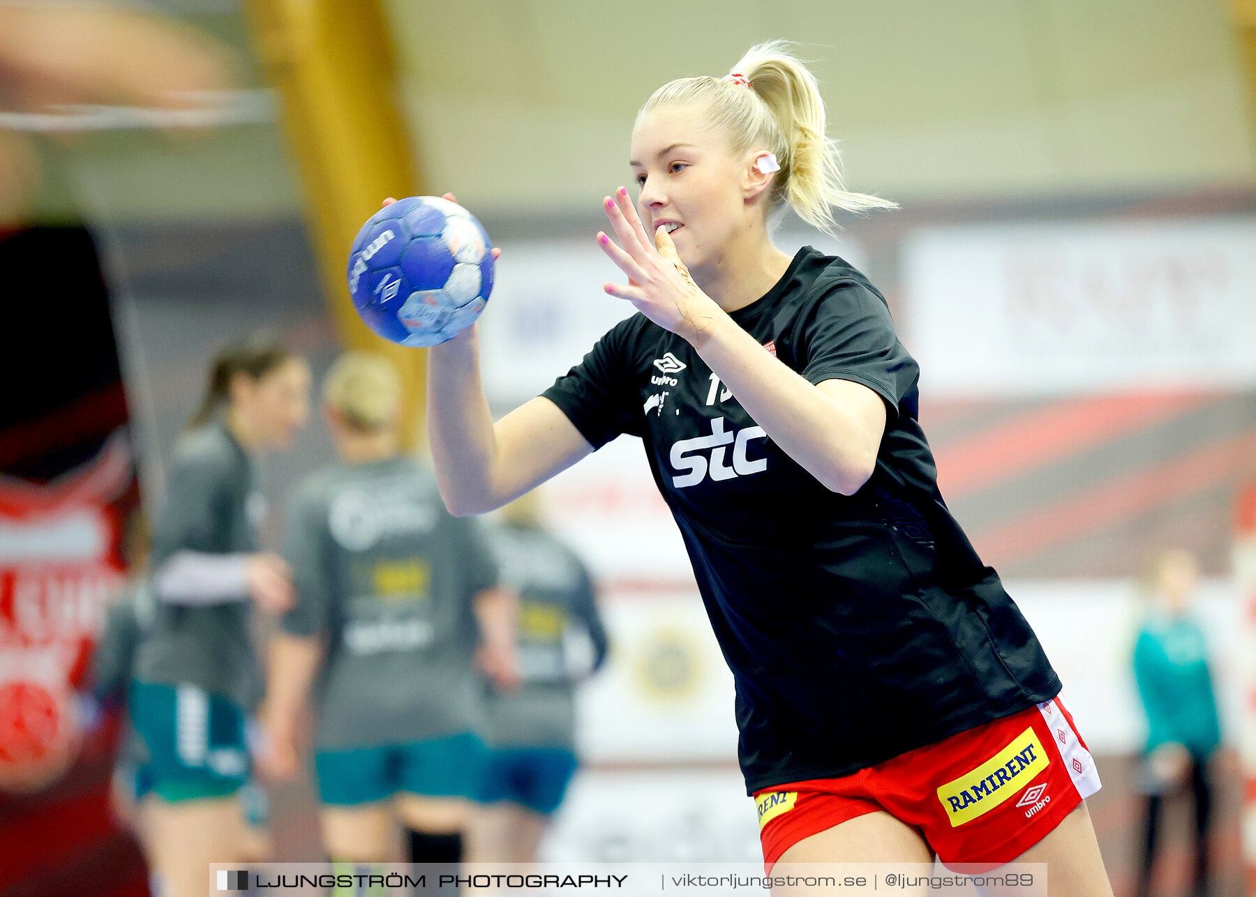 Skövde HF-Skuru IK 1/4-final 2 31-21,dam,Skövde Idrottshall,Skövde,Sverige,Handboll,,2024,336264