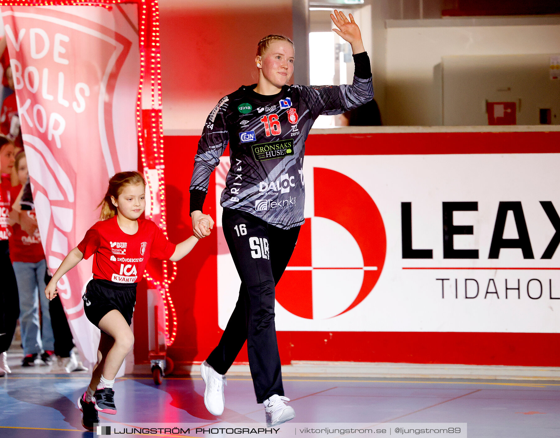 Skövde HF-Skuru IK 1/4-final 2 31-21,dam,Skövde Idrottshall,Skövde,Sverige,Handboll,,2024,336294