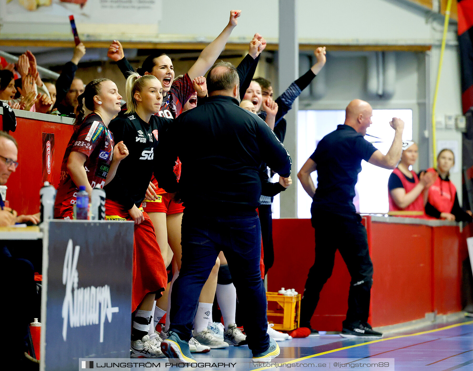 Skövde HF-Skuru IK 1/4-final 2 31-21,dam,Skövde Idrottshall,Skövde,Sverige,Handboll,,2024,336418