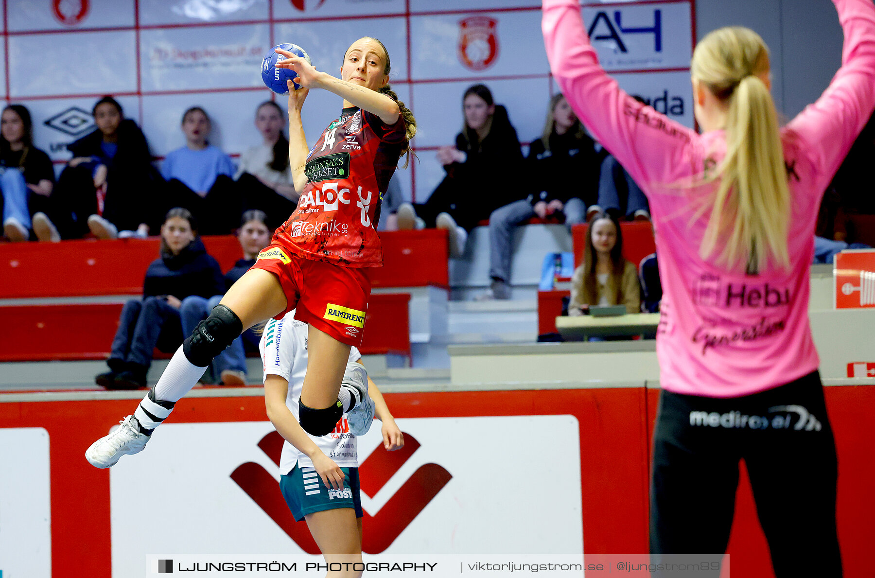 Skövde HF-Skuru IK 1/4-final 2 31-21,dam,Skövde Idrottshall,Skövde,Sverige,Handboll,,2024,336427