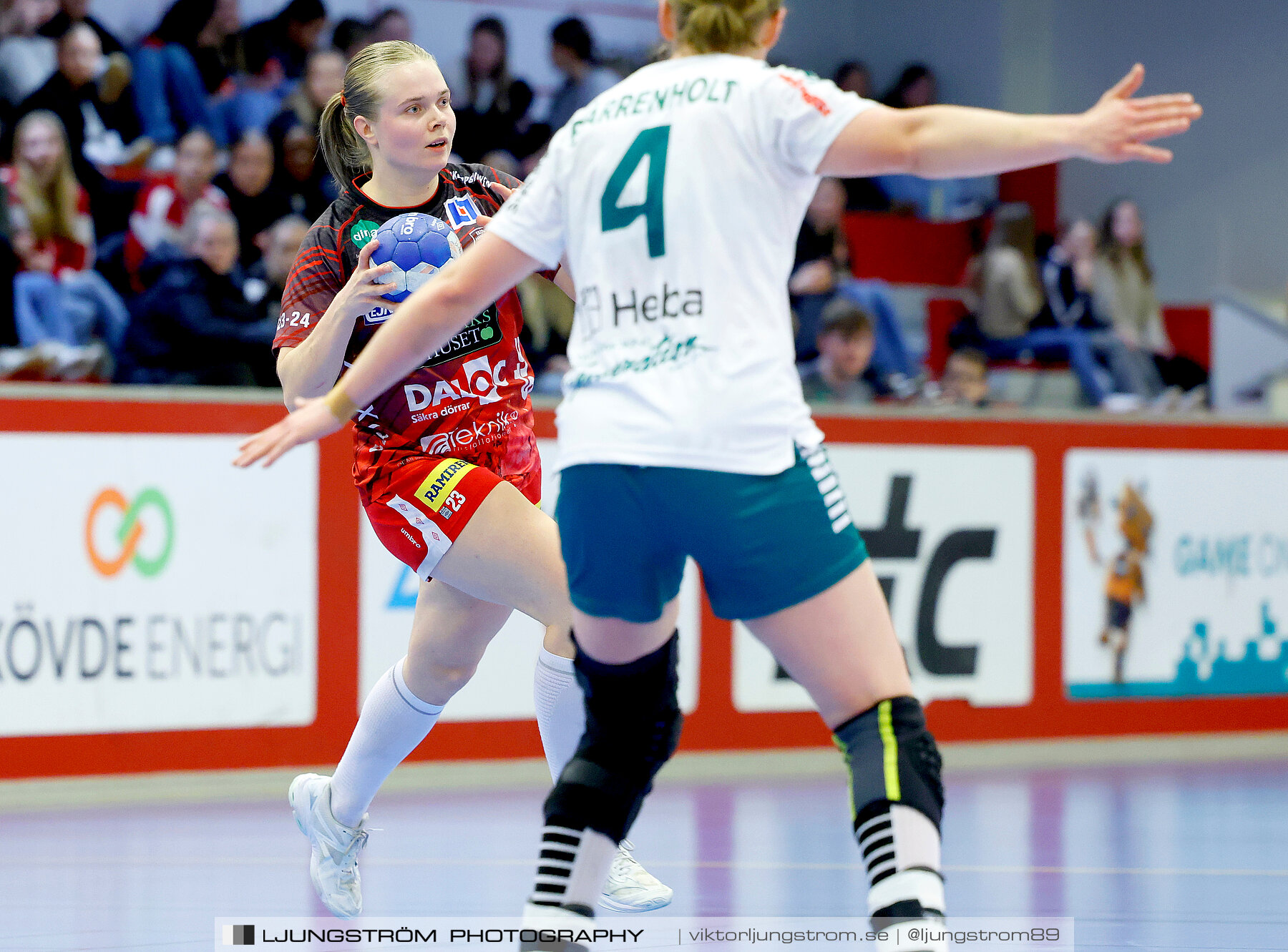 Skövde HF-Skuru IK 1/4-final 2 31-21,dam,Skövde Idrottshall,Skövde,Sverige,Handboll,,2024,336489