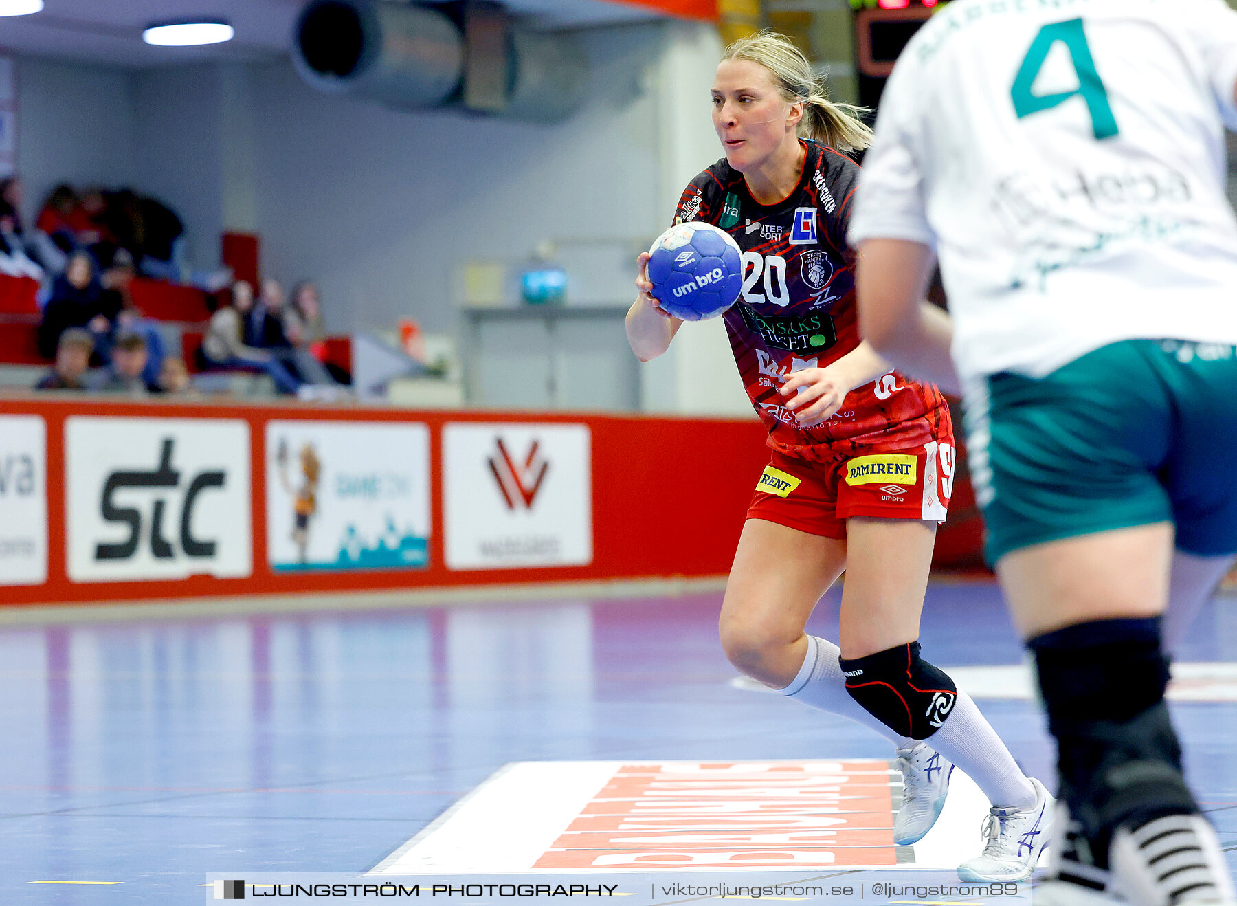Skövde HF-Skuru IK 1/4-final 2 31-21,dam,Skövde Idrottshall,Skövde,Sverige,Handboll,,2024,336506