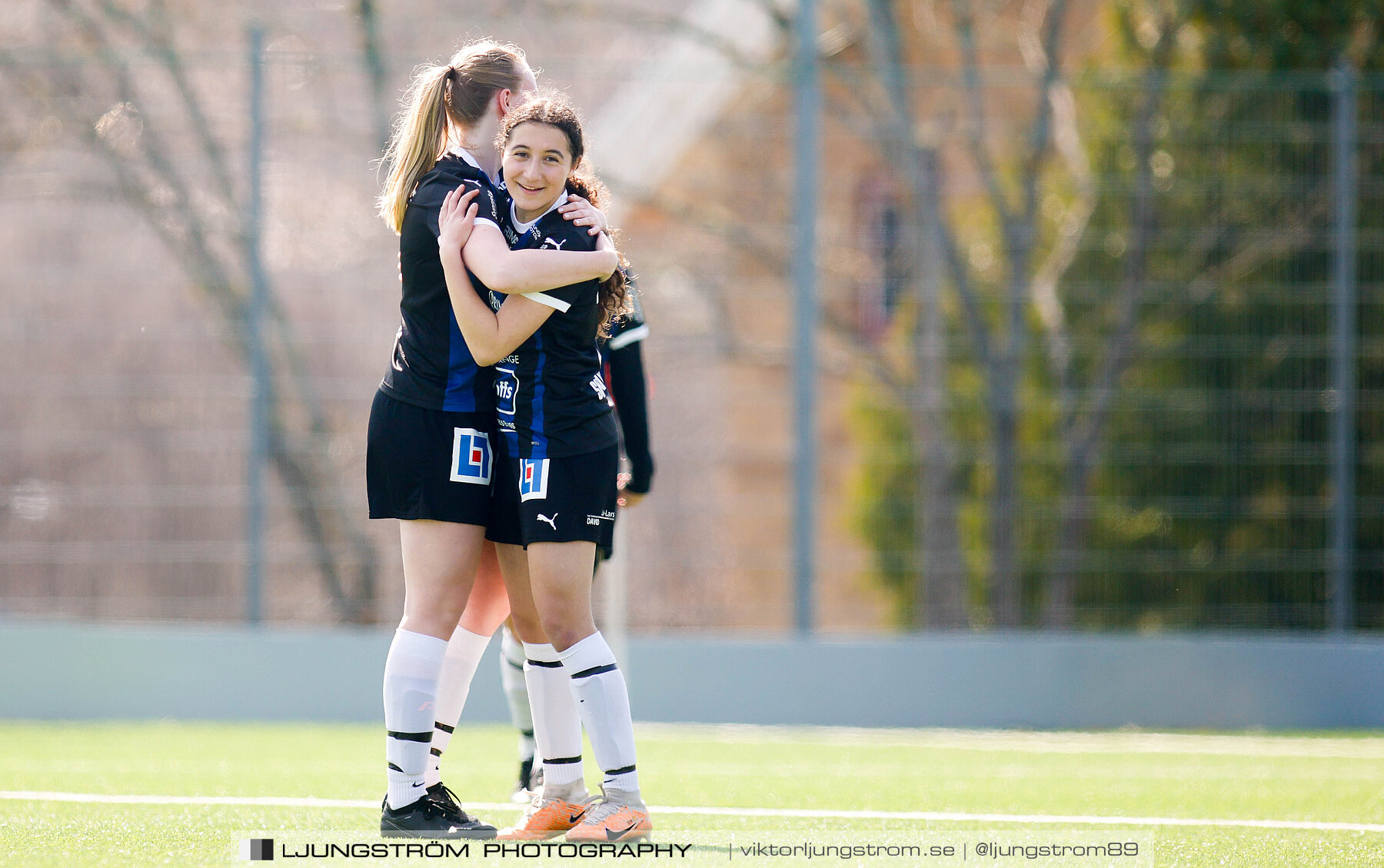 Skultorps IF U-Skövde KIK 0-3,dam,Södermalms IP,Skövde,Sverige,Fotboll,,2024,337747
