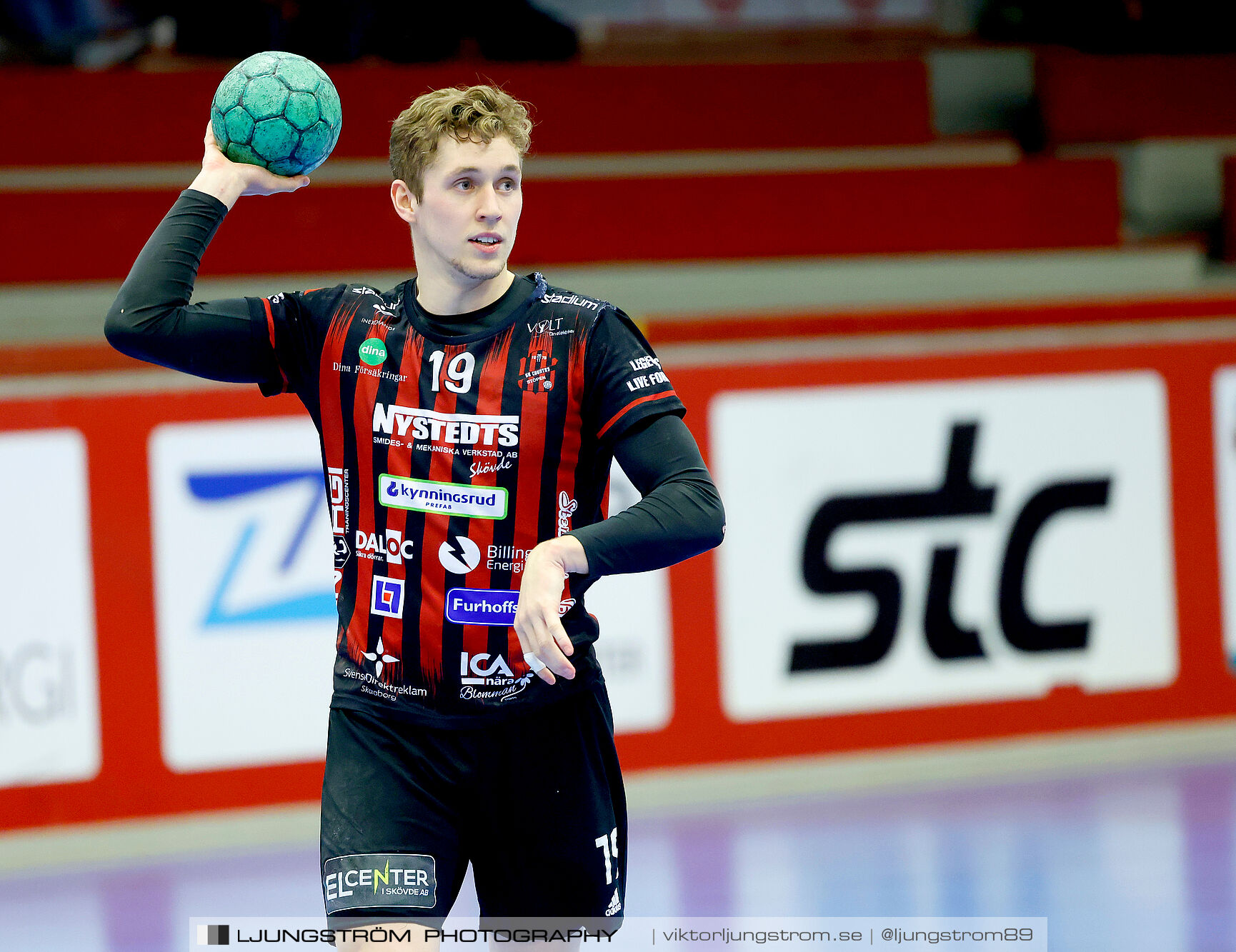 HK Country-IK Lågan 32-36,herr,Skövde Idrottshall,Skövde,Sverige,Handboll,,2024,339969