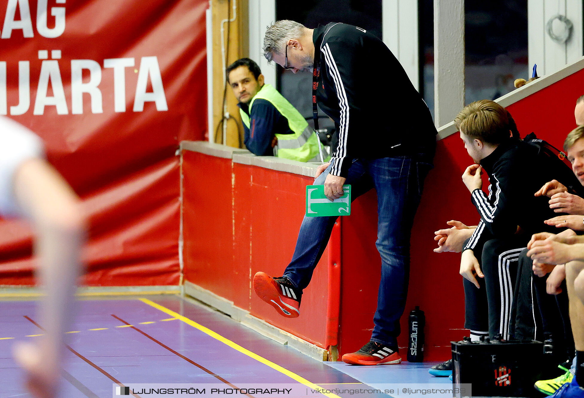 HK Country-IK Lågan 32-36,herr,Skövde Idrottshall,Skövde,Sverige,Handboll,,2024,339998
