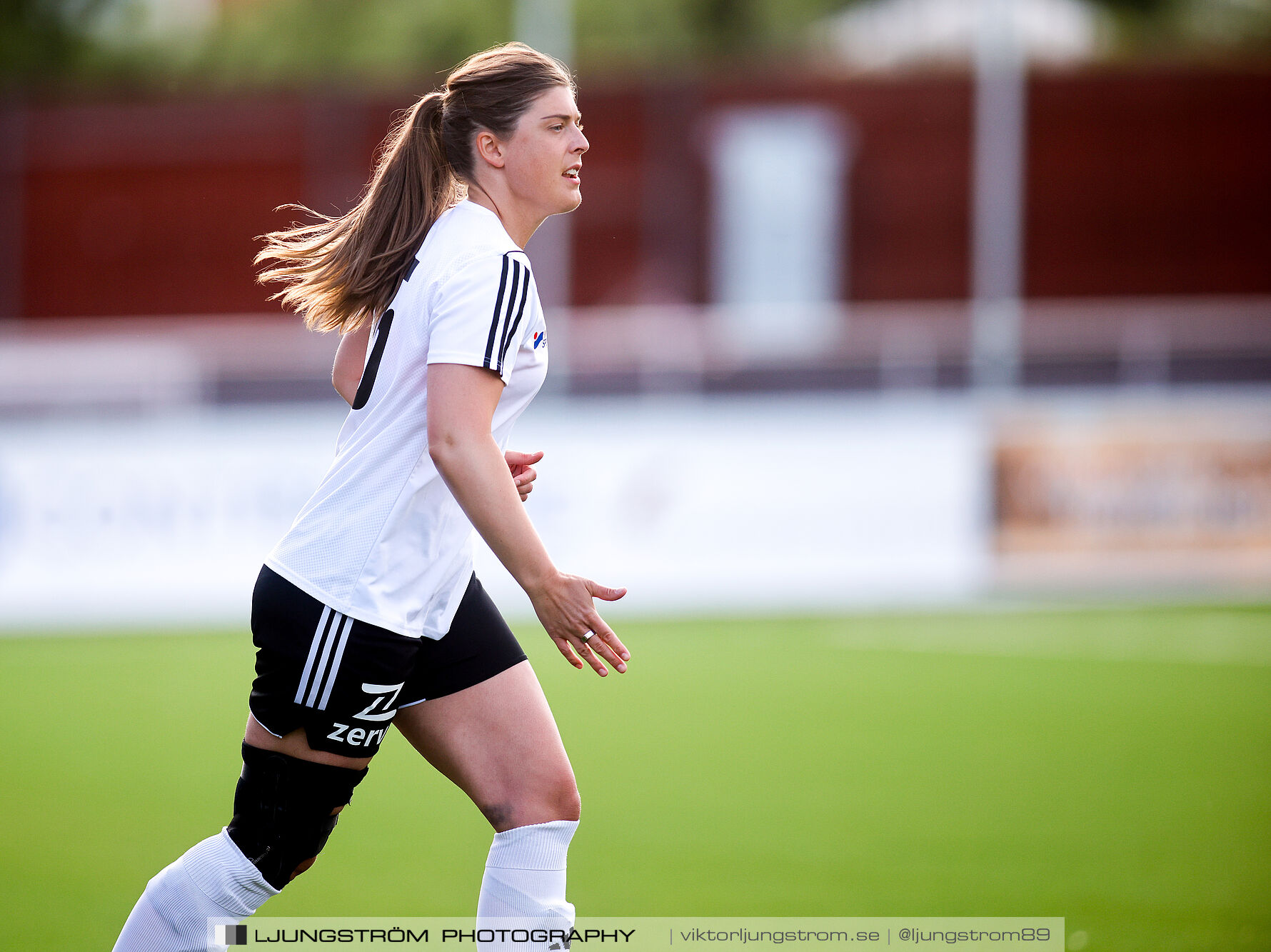 Skövde KIK-Ulvåkers IF 3-0,dam,Södermalms IP,Skövde,Sverige,Fotboll,,2024,340814