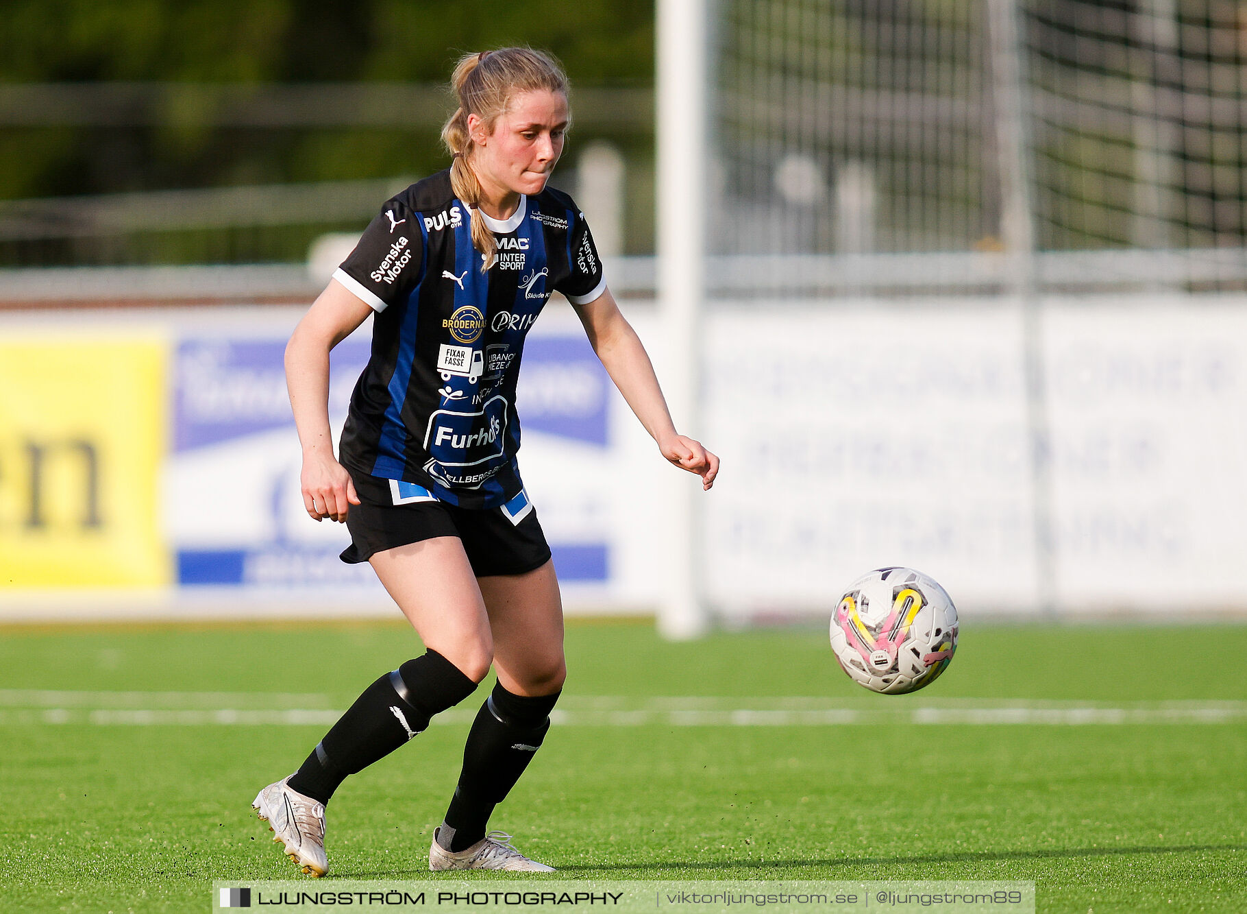 Skövde KIK-Ulvåkers IF 3-0,dam,Södermalms IP,Skövde,Sverige,Fotboll,,2024,340873