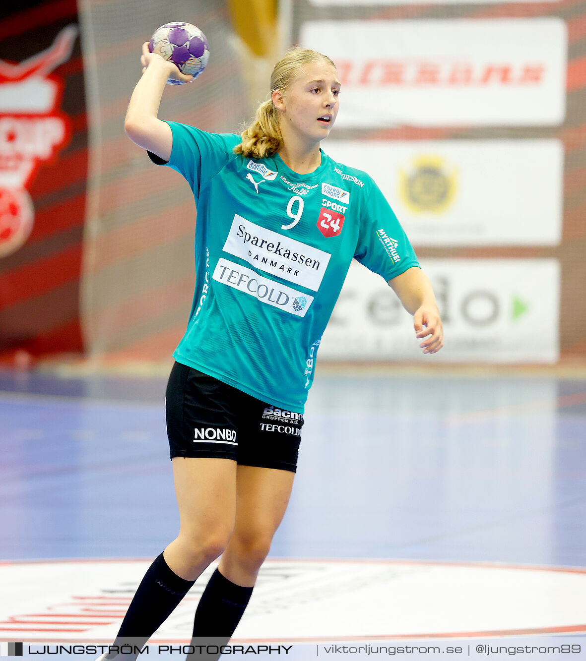Annliz Cup Superelit Viborg HK-IK Sävehof 34-32,dam,Skövde Idrottshall,Skövde,Sverige,Handboll,,2024,340935