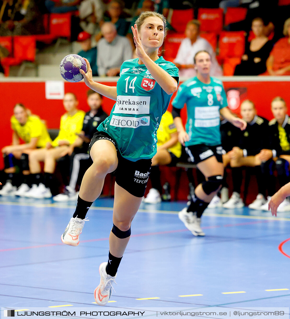 Annliz Cup Superelit Viborg HK-IK Sävehof 34-32,dam,Skövde Idrottshall,Skövde,Sverige,Handboll,,2024,340965