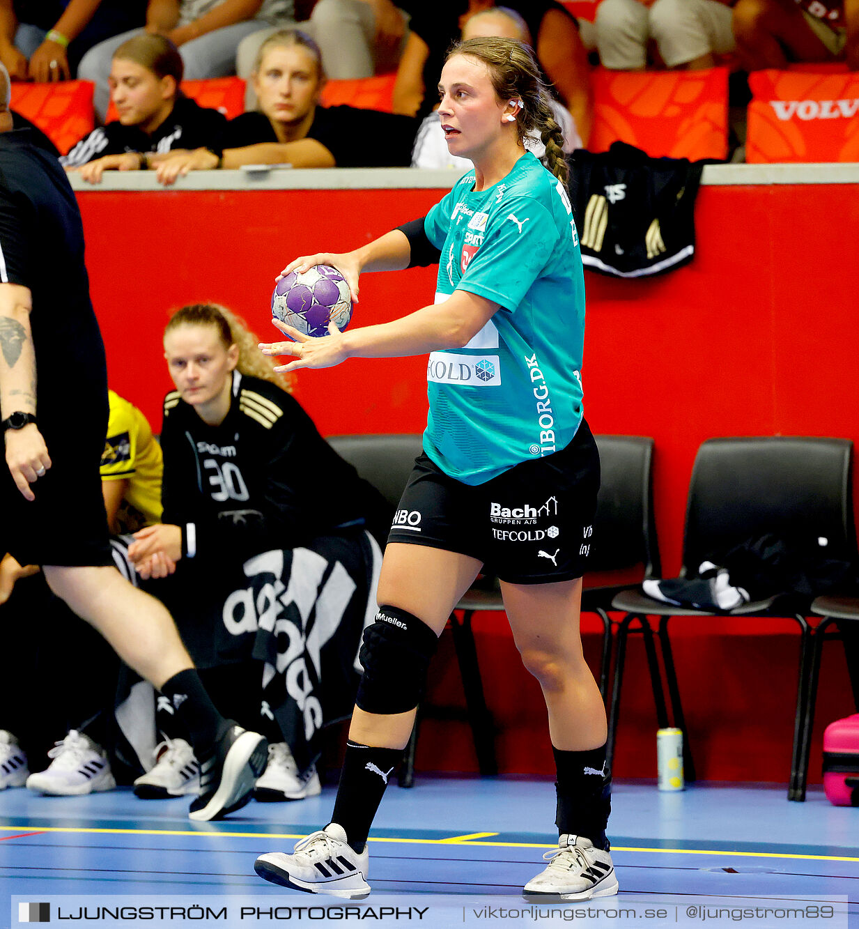 Annliz Cup Superelit Viborg HK-IK Sävehof 34-32,dam,Skövde Idrottshall,Skövde,Sverige,Handboll,,2024,340972