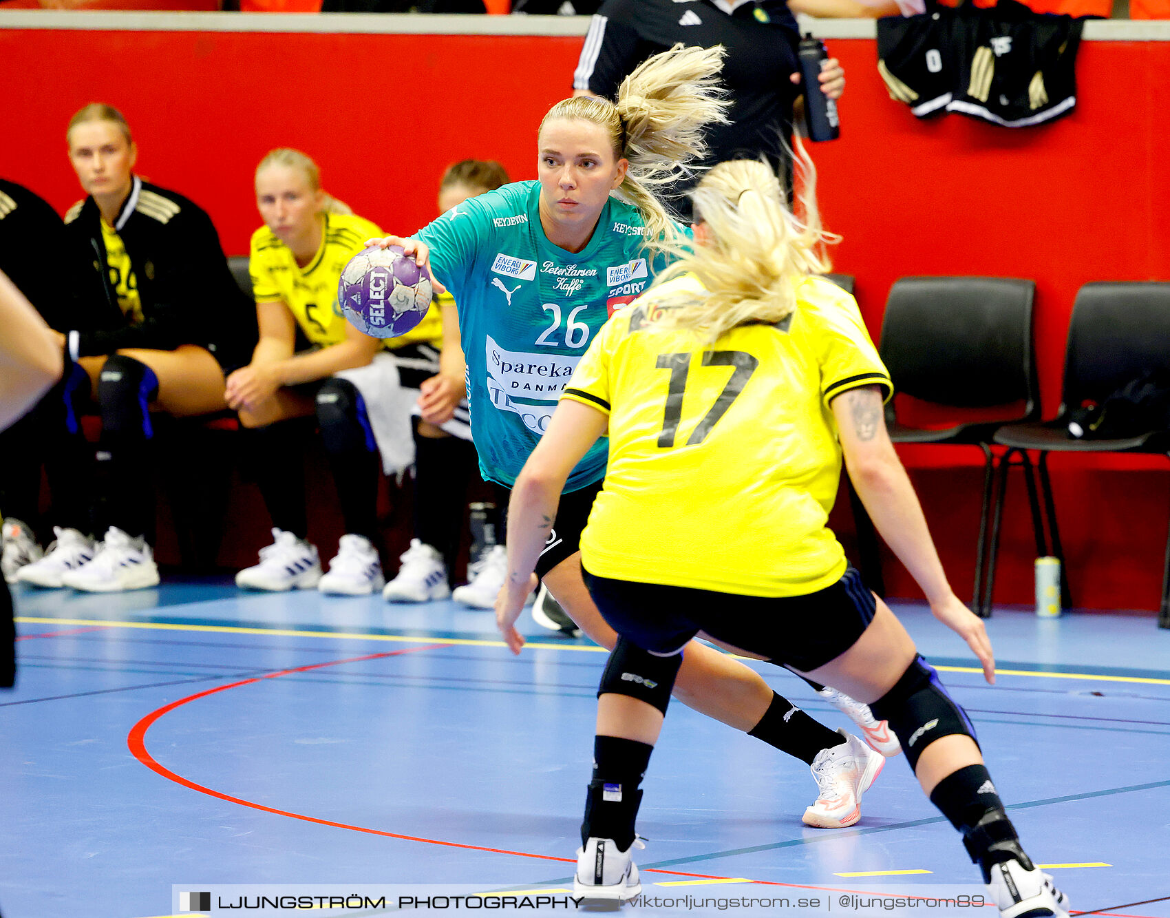 Annliz Cup Superelit Viborg HK-IK Sävehof 34-32,dam,Skövde Idrottshall,Skövde,Sverige,Handboll,,2024,340987