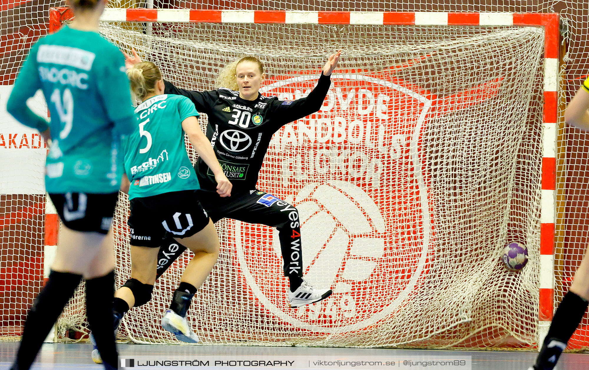 Annliz Cup Superelit Viborg HK-IK Sävehof 34-32,dam,Skövde Idrottshall,Skövde,Sverige,Handboll,,2024,341006