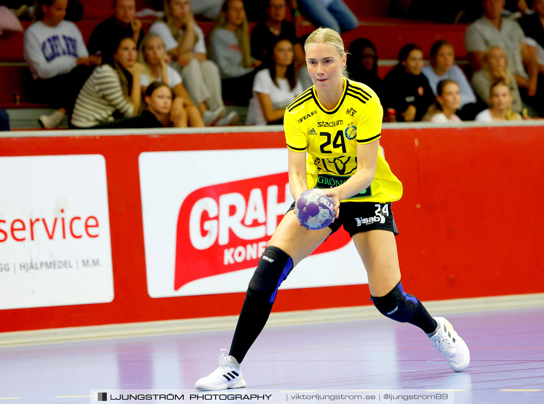 Annliz Cup Superelit Viborg HK-IK Sävehof 34-32,dam,Skövde Idrottshall,Skövde,Sverige,Handboll,,2024,341022