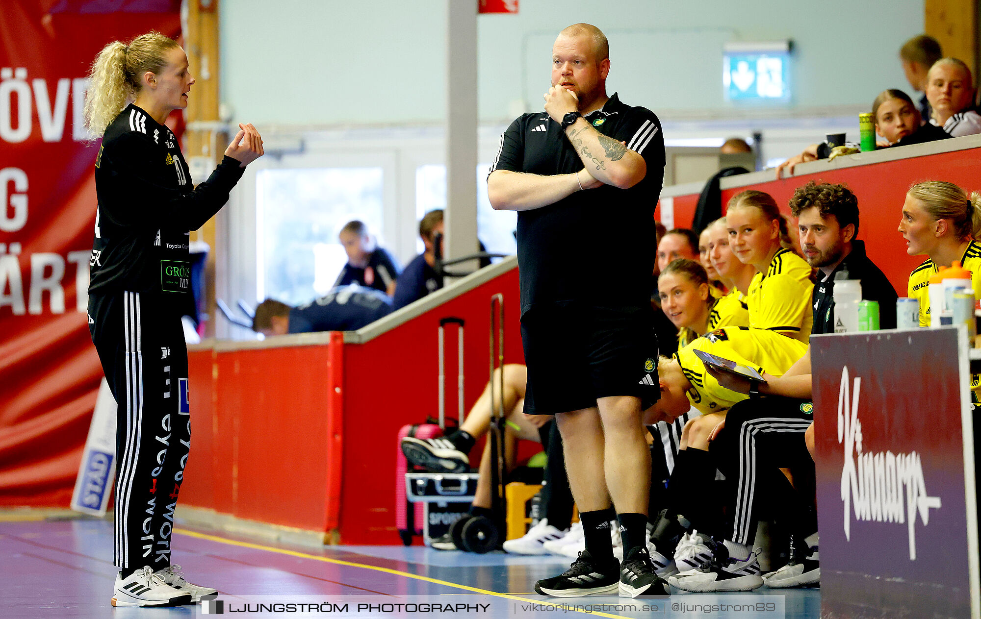 Annliz Cup Superelit Viborg HK-IK Sävehof 34-32,dam,Skövde Idrottshall,Skövde,Sverige,Handboll,,2024,341037