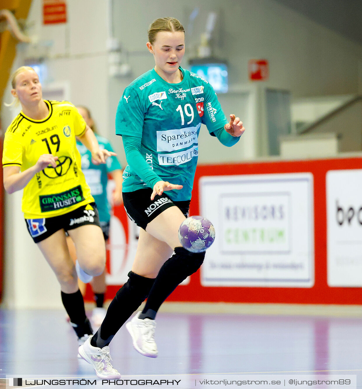 Annliz Cup Superelit Viborg HK-IK Sävehof 34-32,dam,Skövde Idrottshall,Skövde,Sverige,Handboll,,2024,341061