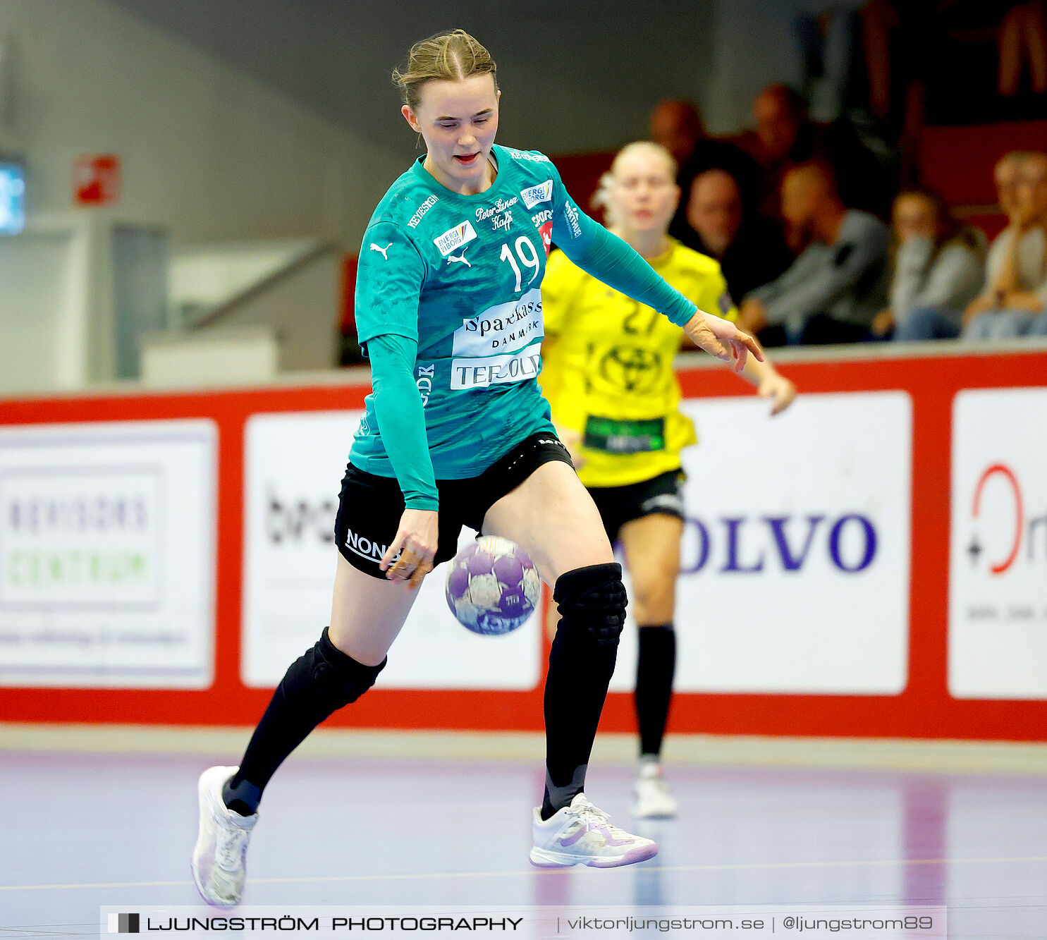 Annliz Cup Superelit Viborg HK-IK Sävehof 34-32,dam,Skövde Idrottshall,Skövde,Sverige,Handboll,,2024,341063
