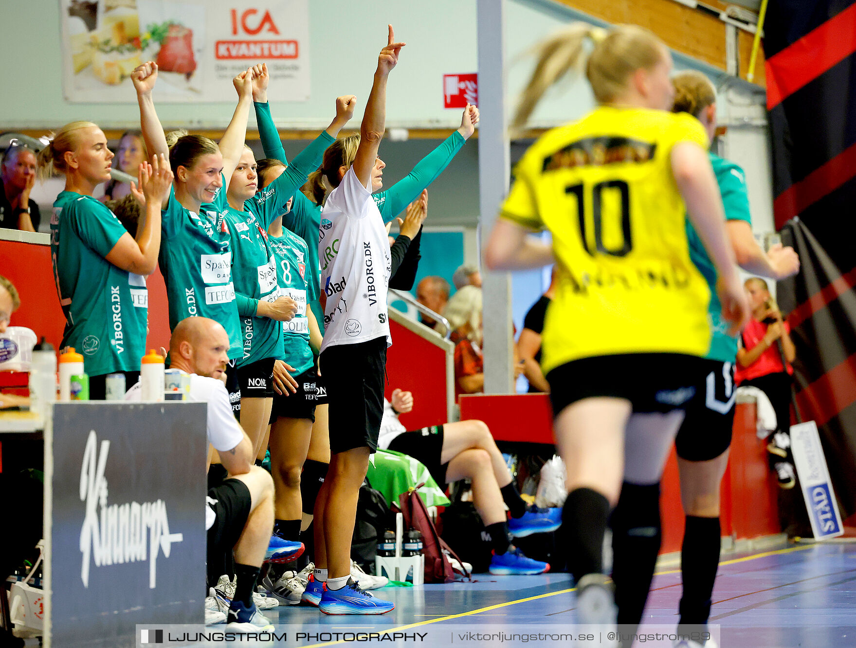 Annliz Cup Superelit Viborg HK-IK Sävehof 34-32,dam,Skövde Idrottshall,Skövde,Sverige,Handboll,,2024,341069