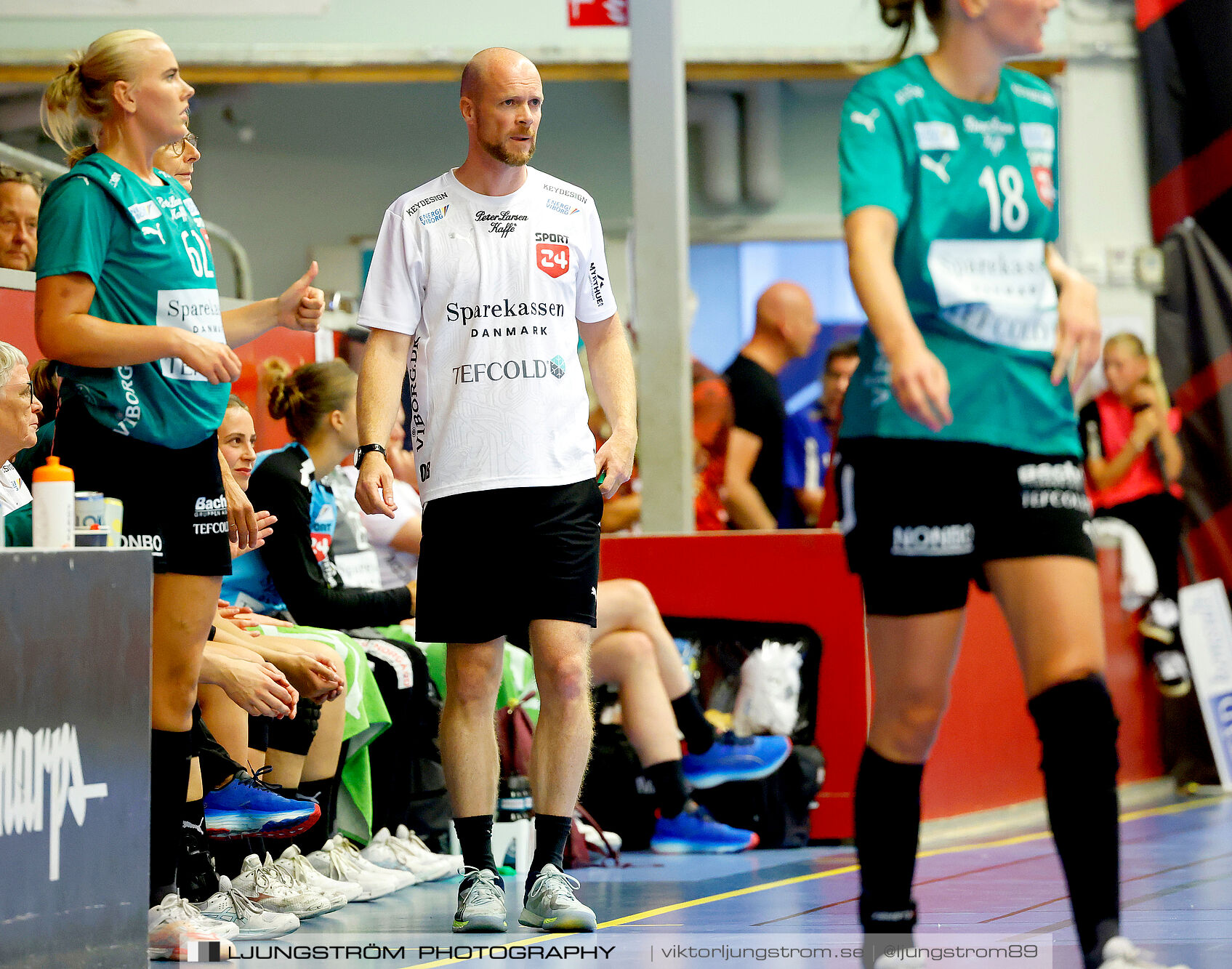 Annliz Cup Superelit Viborg HK-IK Sävehof 34-32,dam,Skövde Idrottshall,Skövde,Sverige,Handboll,,2024,341070