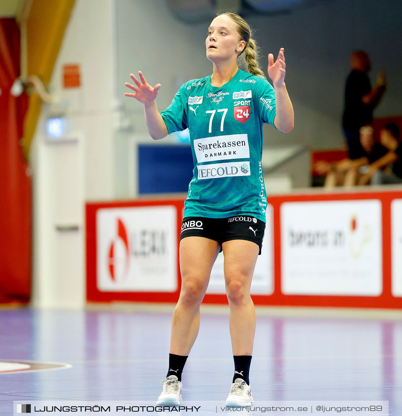 Annliz Cup Superelit Viborg HK-IK Sävehof 34-32,dam,Skövde Idrottshall,Skövde,Sverige,Handboll,,2024,341080