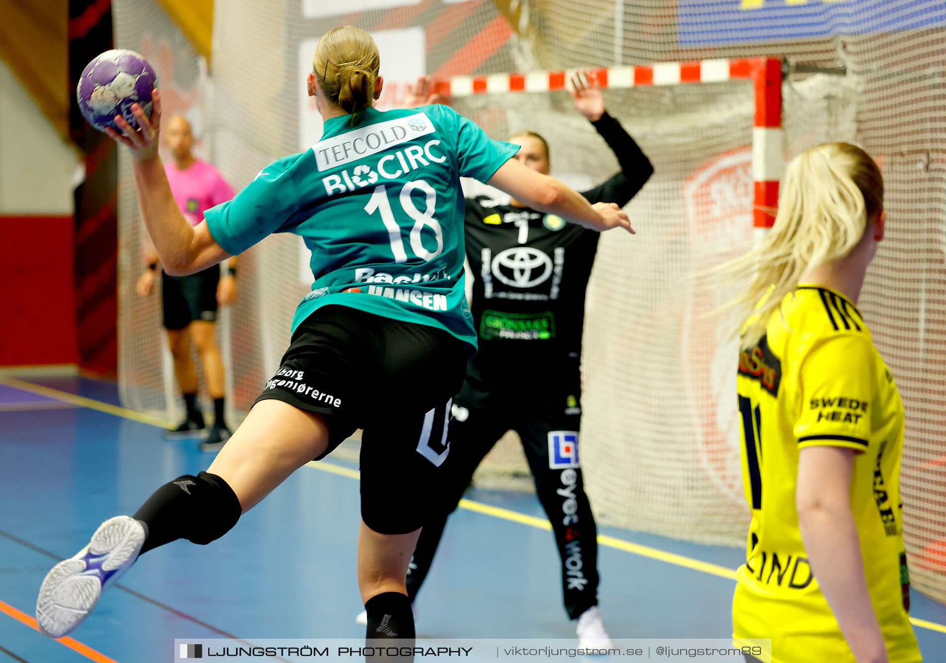 Annliz Cup Superelit Viborg HK-IK Sävehof 34-32,dam,Skövde Idrottshall,Skövde,Sverige,Handboll,,2024,341097