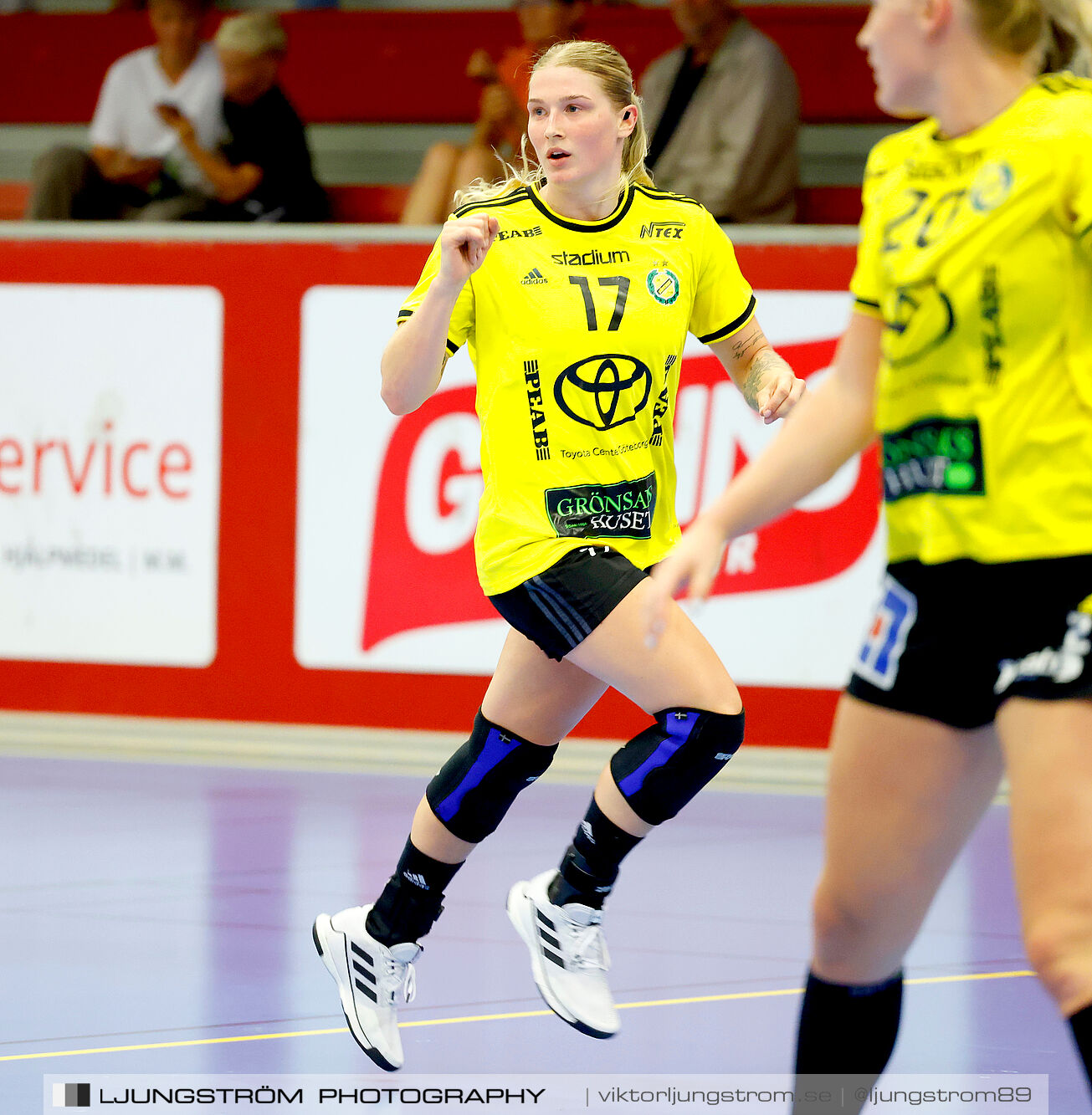 Annliz Cup Superelit Viborg HK-IK Sävehof 34-32,dam,Skövde Idrottshall,Skövde,Sverige,Handboll,,2024,341105