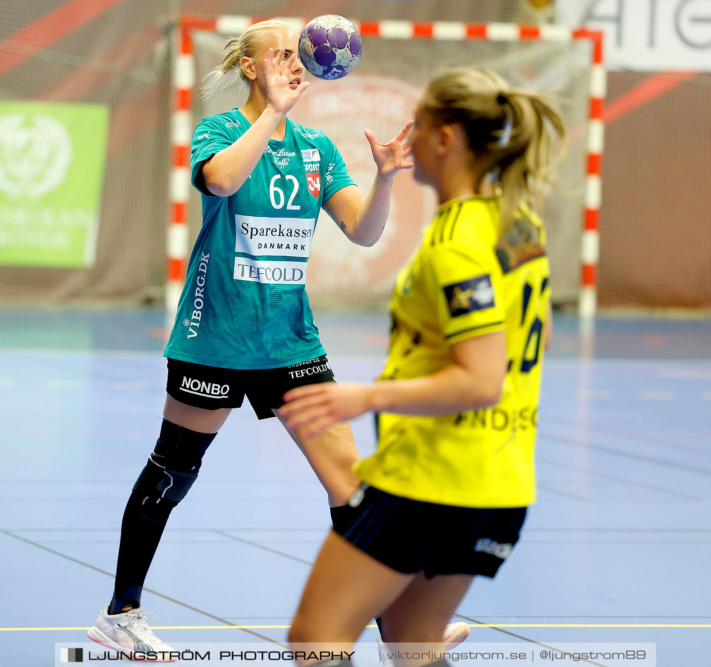 Annliz Cup Superelit Viborg HK-IK Sävehof 34-32,dam,Skövde Idrottshall,Skövde,Sverige,Handboll,,2024,341119