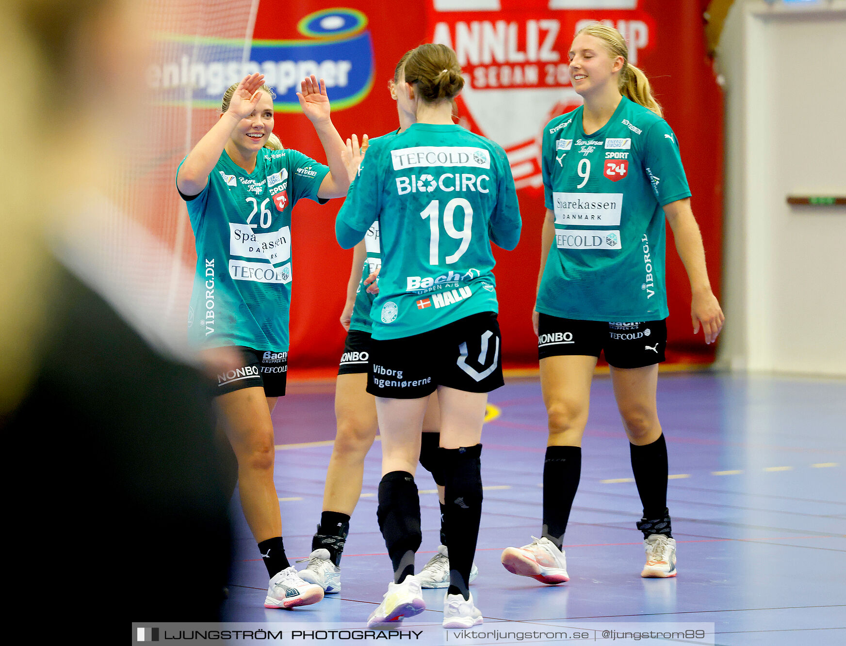 Annliz Cup Superelit Viborg HK-IK Sävehof 34-32,dam,Skövde Idrottshall,Skövde,Sverige,Handboll,,2024,341132