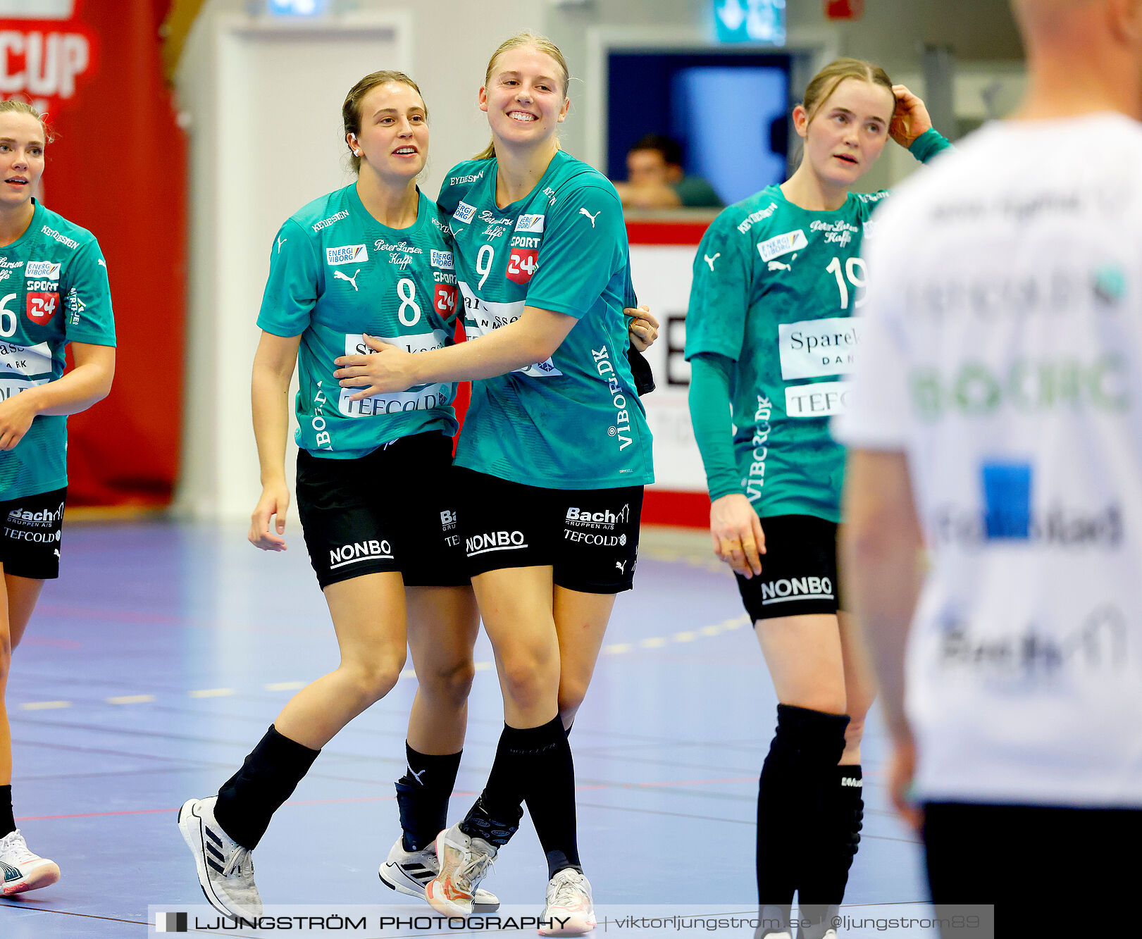 Annliz Cup Superelit Viborg HK-IK Sävehof 34-32,dam,Skövde Idrottshall,Skövde,Sverige,Handboll,,2024,341136