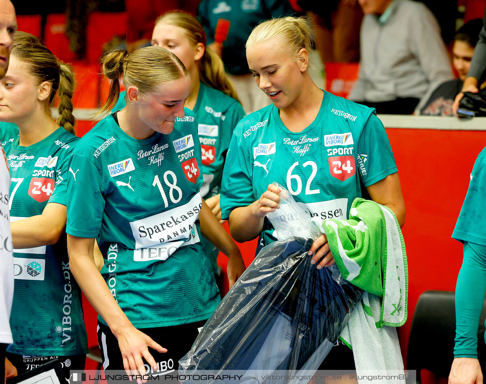 Annliz Cup Superelit Viborg HK-IK Sävehof 34-32,dam,Skövde Idrottshall,Skövde,Sverige,Handboll,,2024,341160