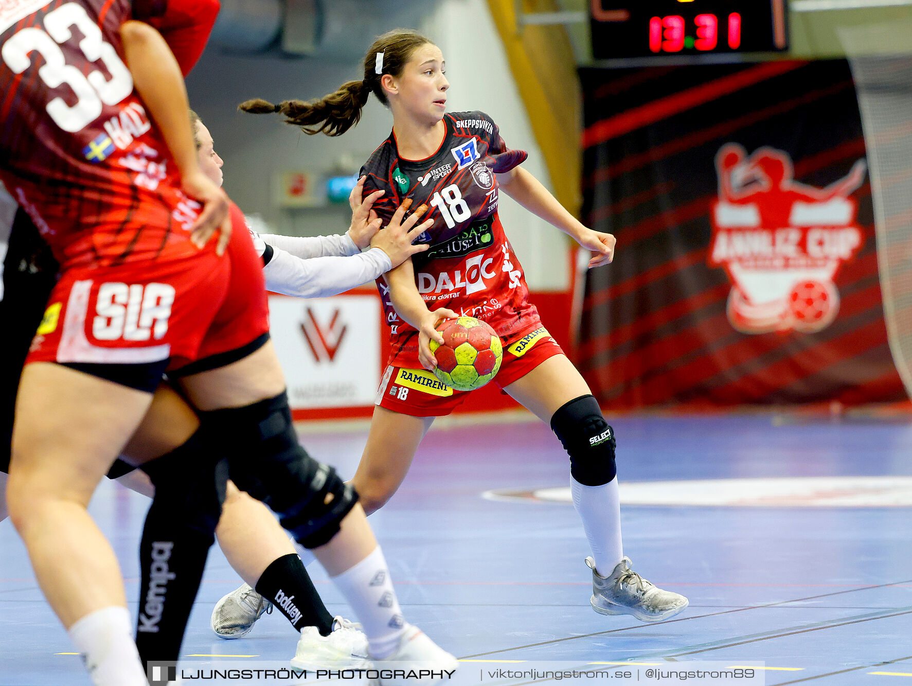 ATG Svenska Cupen Skövde HF-VästeråsIrsta HF 27-28,dam,Skövde Idrottshall,Skövde,Sverige,Handboll,,2024,343612
