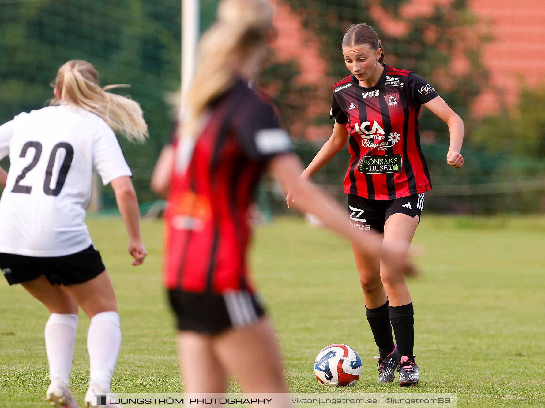 DM F19 Ulvåkers IF-Skövde KIK 0-7,dam,Åbrovallen,Ulvåker,Sverige,Fotboll,,2024,345133
