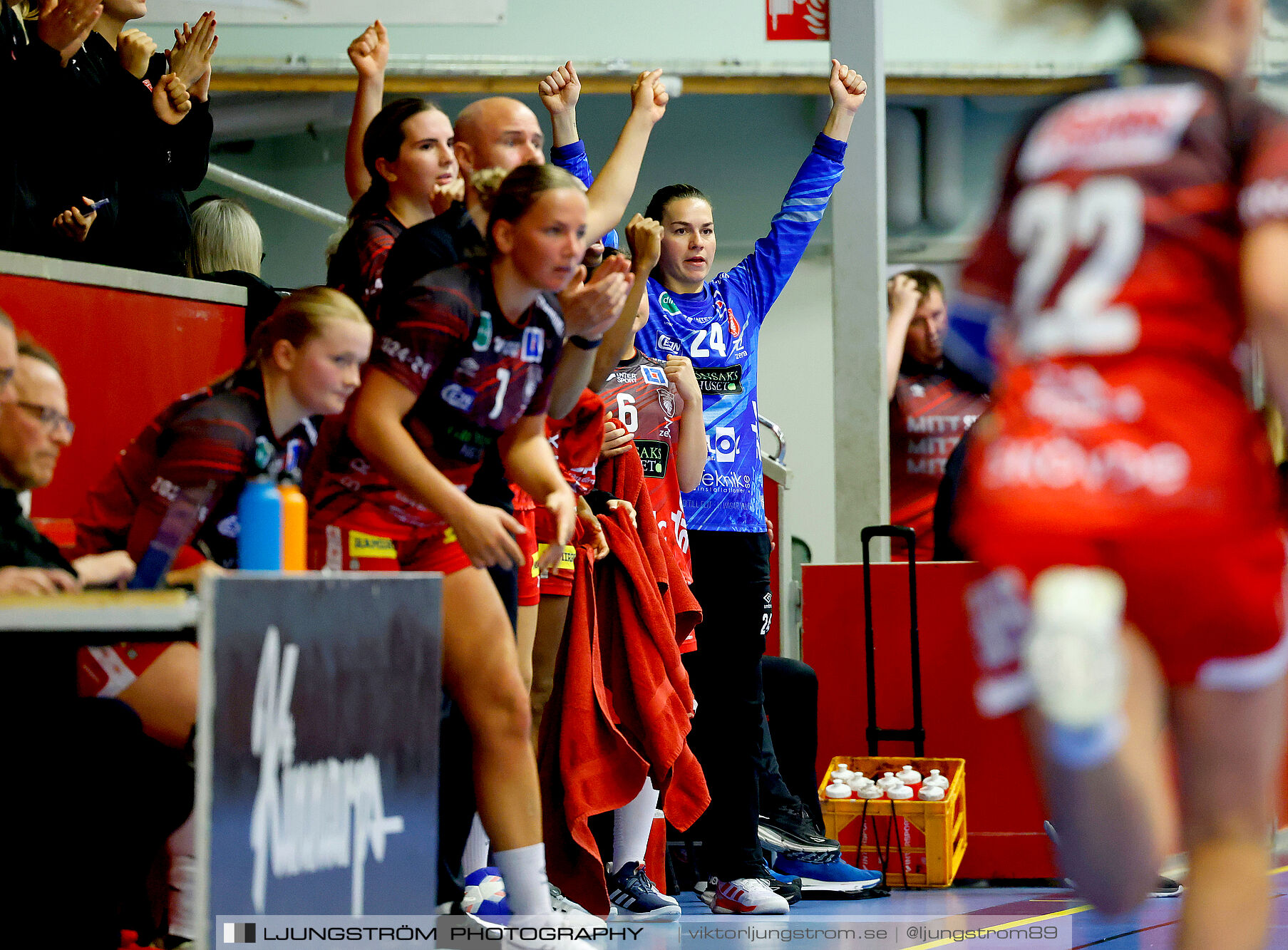 Skövde HF-Önnereds HK 26-27,dam,Skövde Idrottshall,Skövde,Sverige,Handboll,,2024,347680