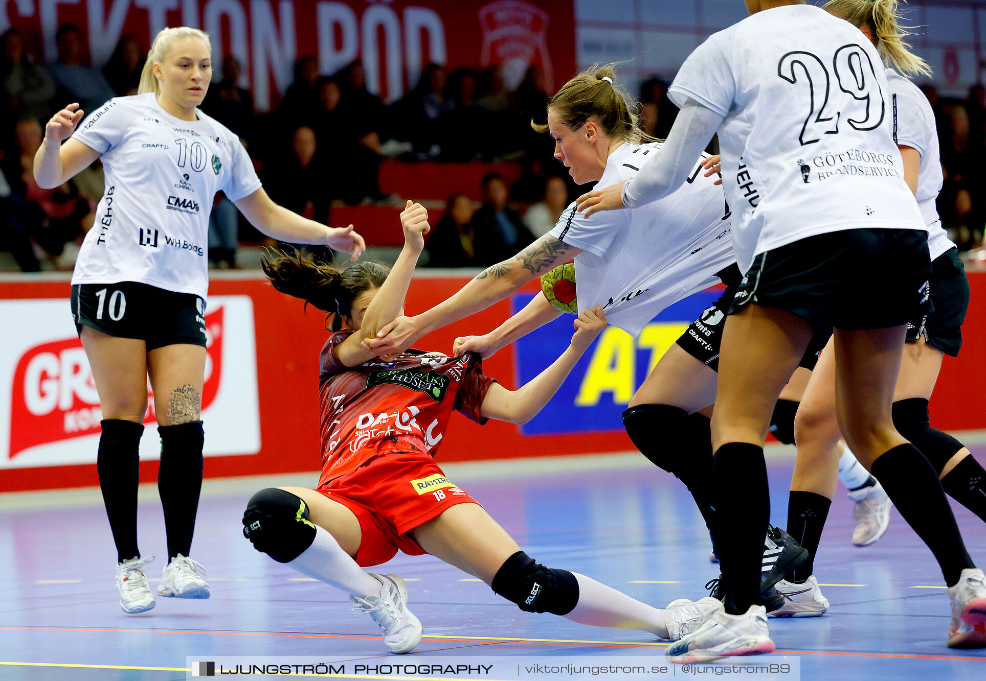 Skövde HF-Önnereds HK 26-27,dam,Skövde Idrottshall,Skövde,Sverige,Handboll,,2024,347864