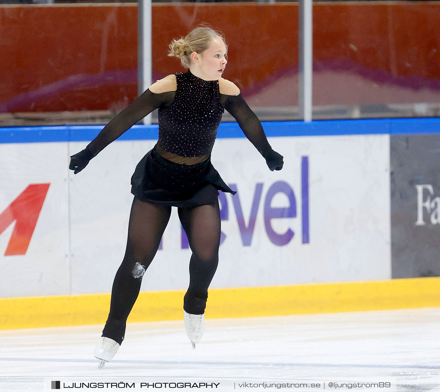 Lars Gs Pokal Nationell Serie Juniorer Damer,dam,Tibro Ishall,Tibro,Sverige,Konståkning,,2024,351320