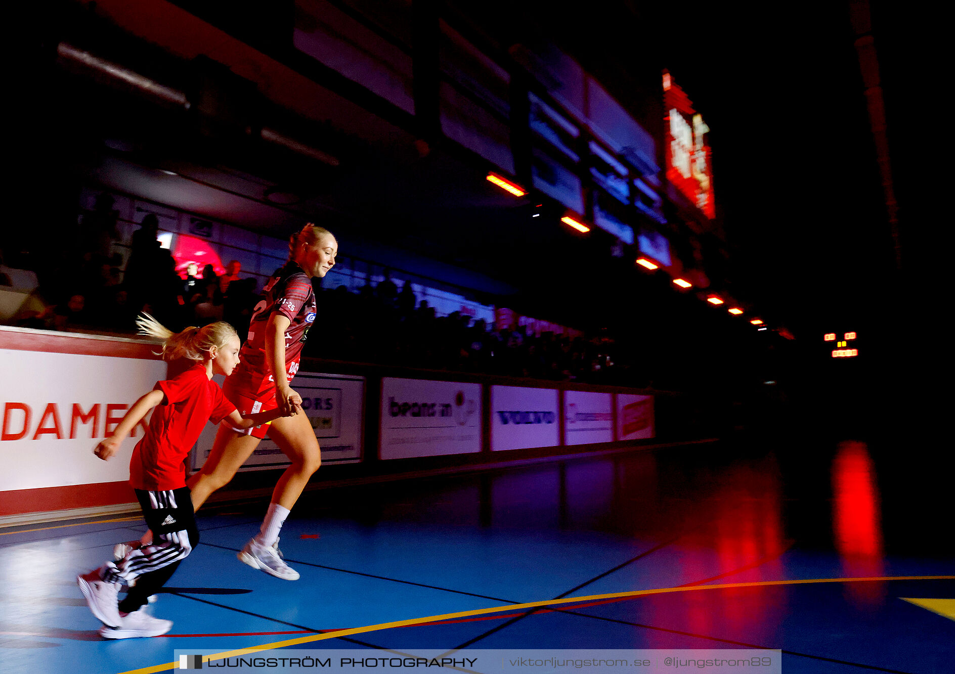 Skövde HF-Skuru IK 28-30,dam,Skövde Idrottshall,Skövde,Sverige,Handboll,,2024,351686