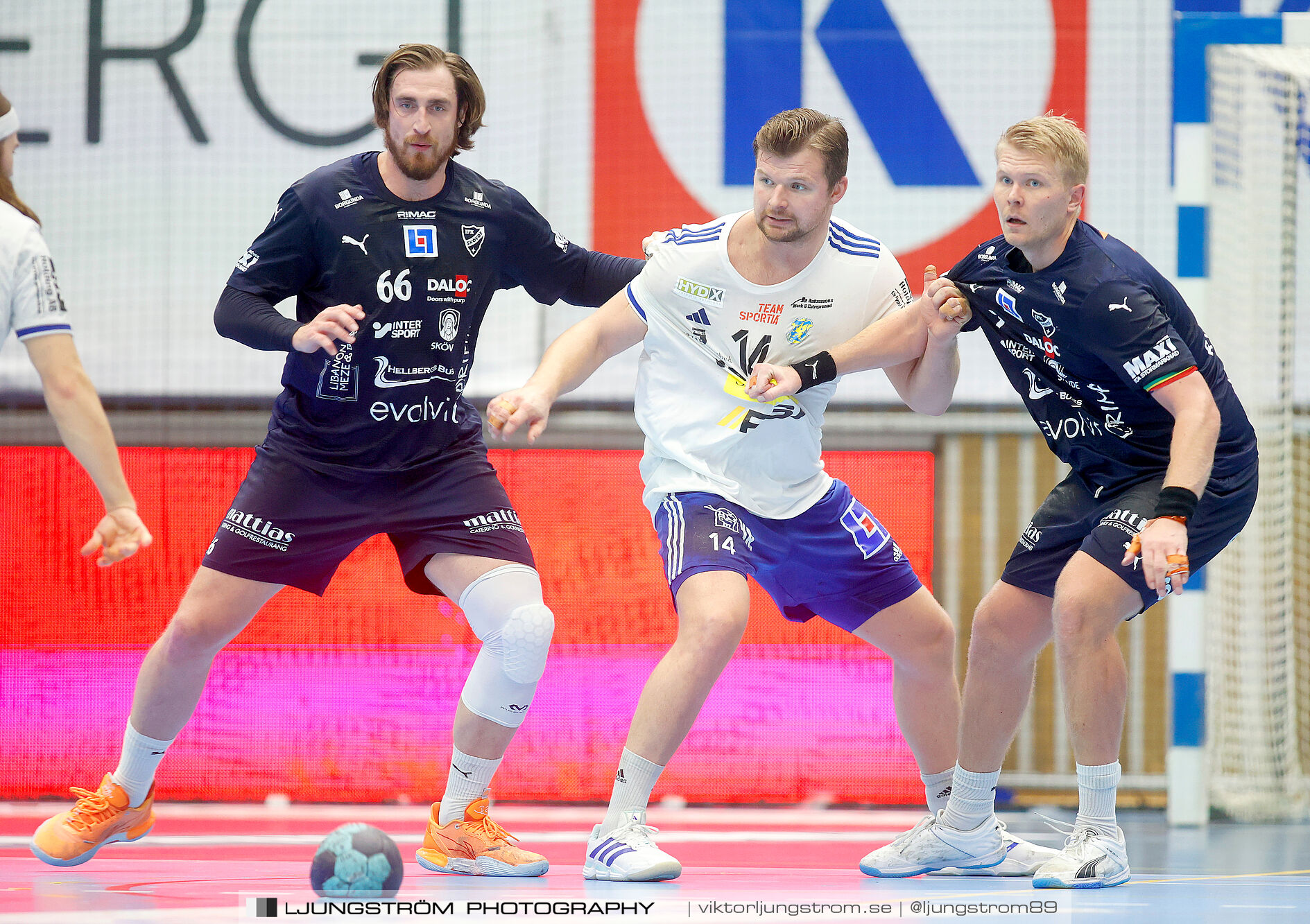 IFK Skövde HK-Ystads IF 34-34,herr,Arena Skövde,Skövde,Sverige,Handboll,,2024,352205