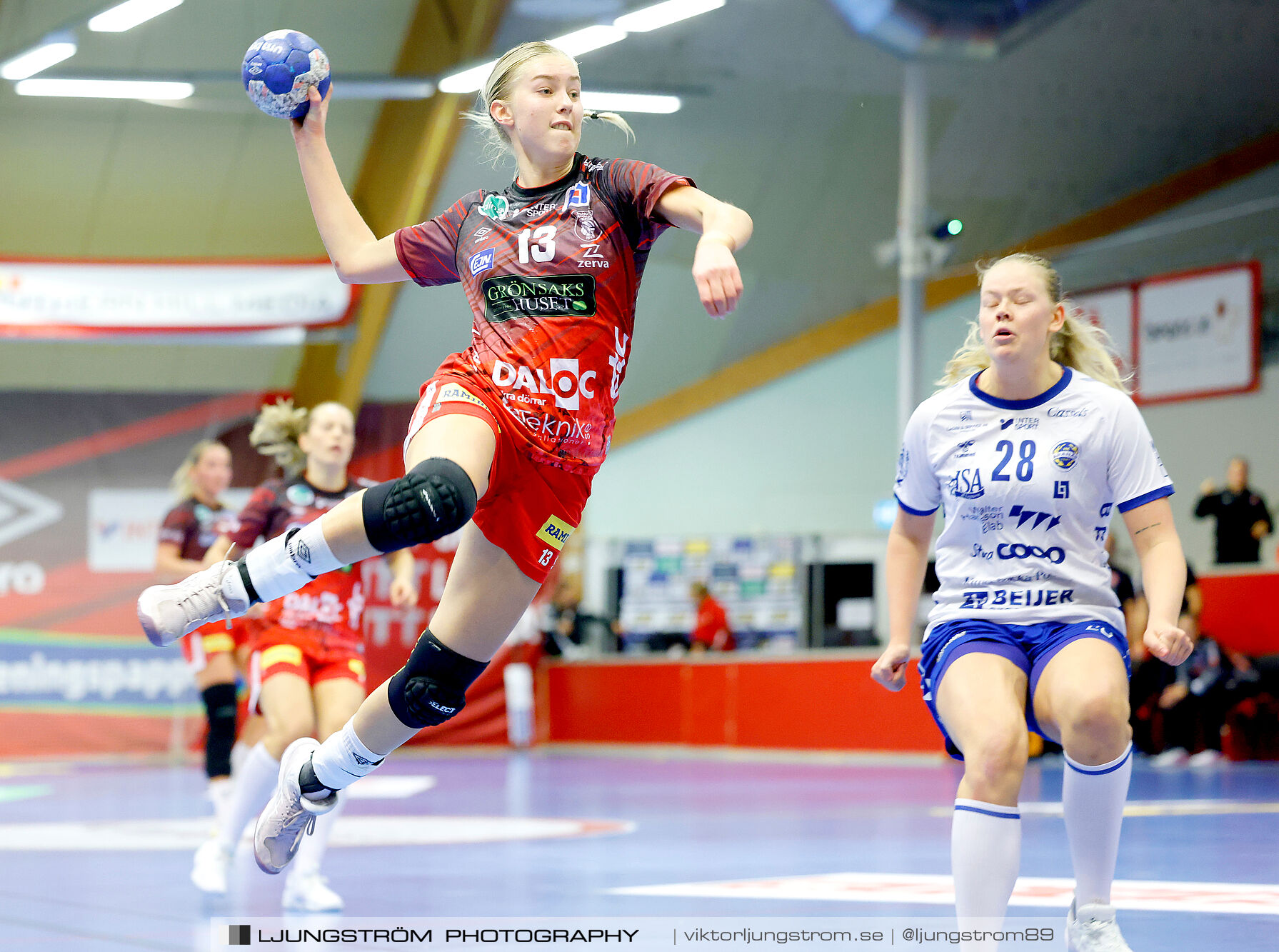 Skövde HF-HK Aranäs 27-29,dam,Skövde Idrottshall,Skövde,Sverige,Handboll,,2024,352420