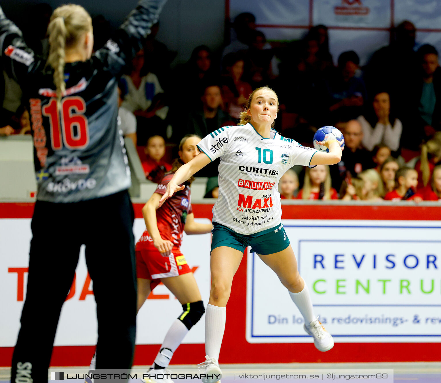 Skövde HF-Skuru IK 28-30,dam,Skövde Idrottshall,Skövde,Sverige,Handboll,,2024,352505